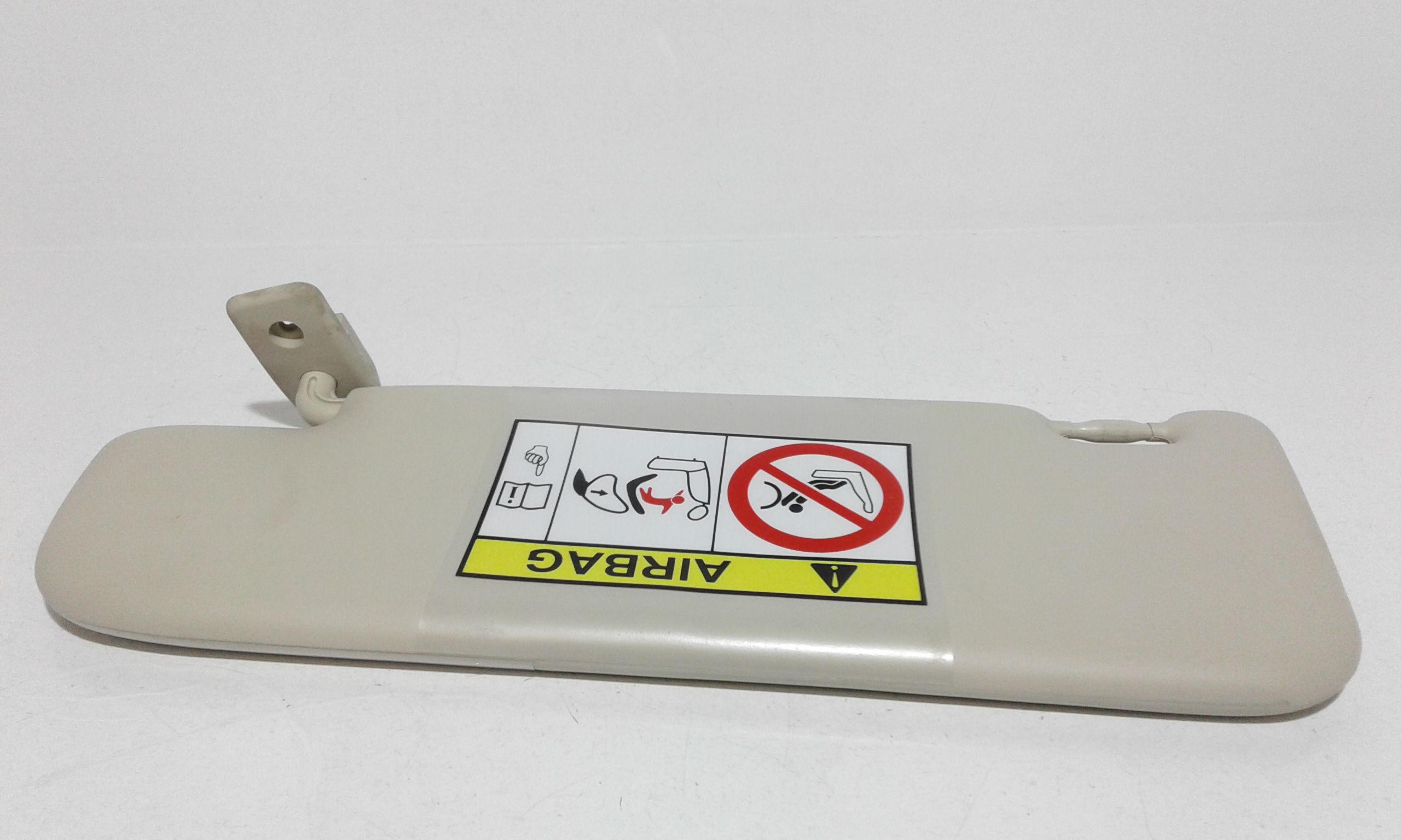 Aletta Parasole Parabrezza Destro 735452613 Usato