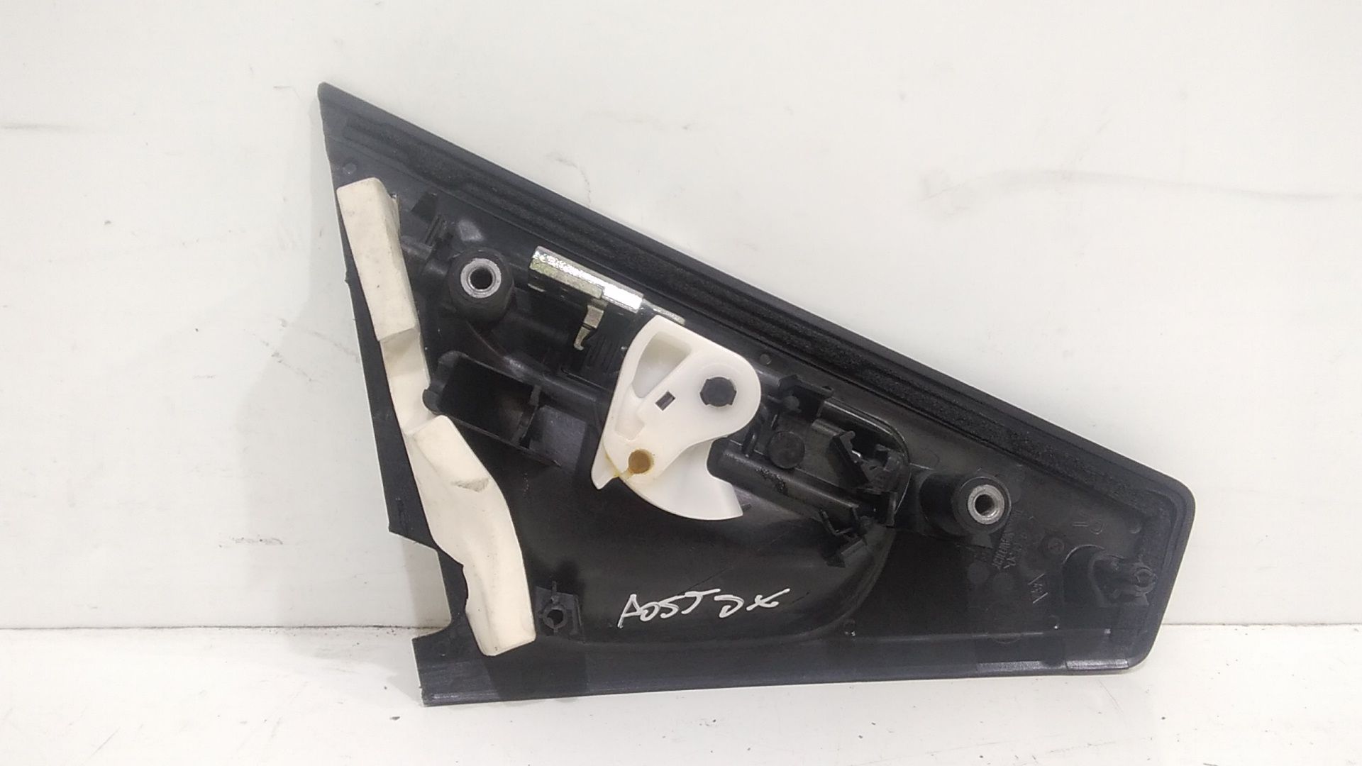 Maniglia Porta Post. Destro 826064374R Usato