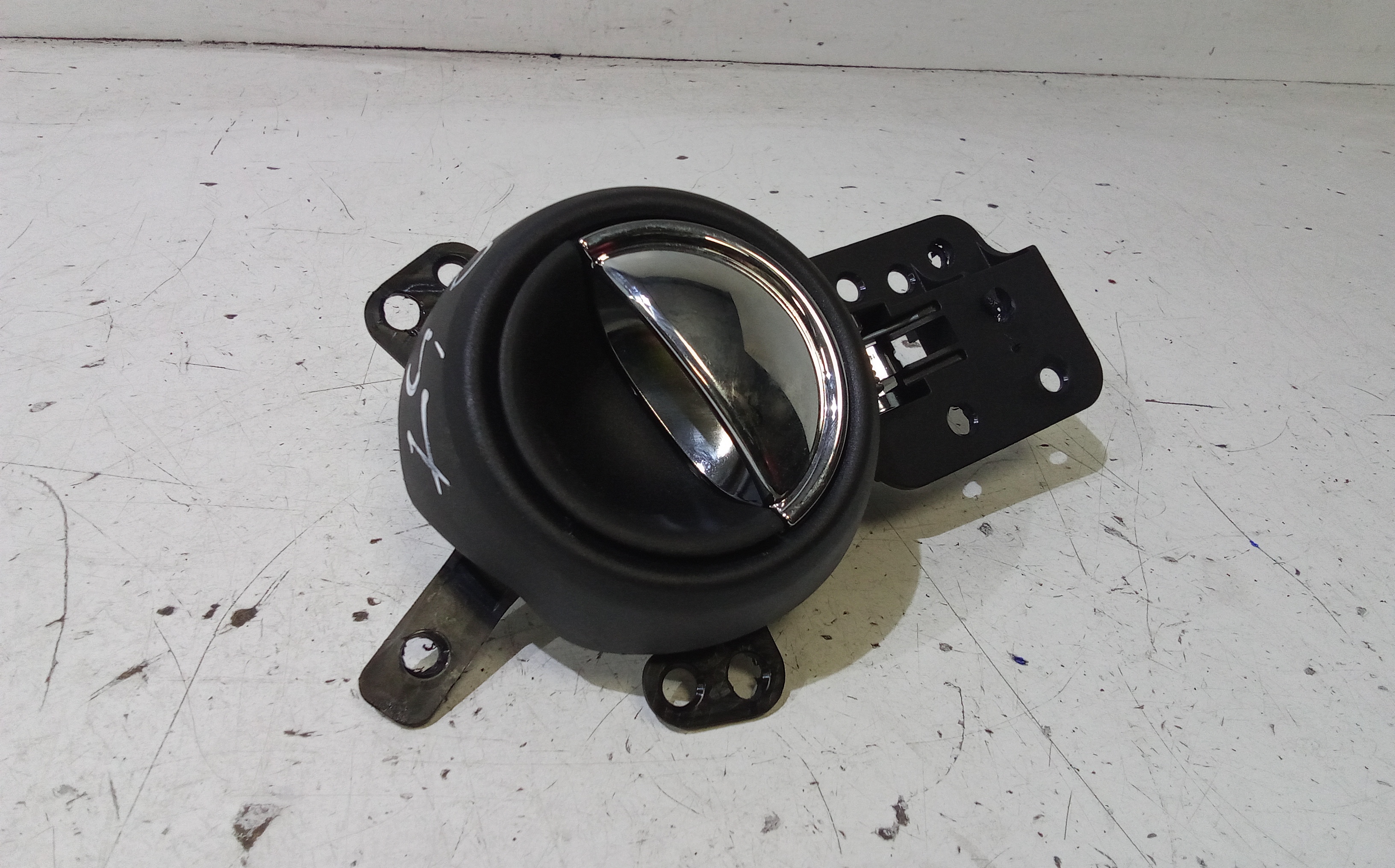 Maniglia Int. Apertura Porta Post. Sinistro 51219800937 Usato