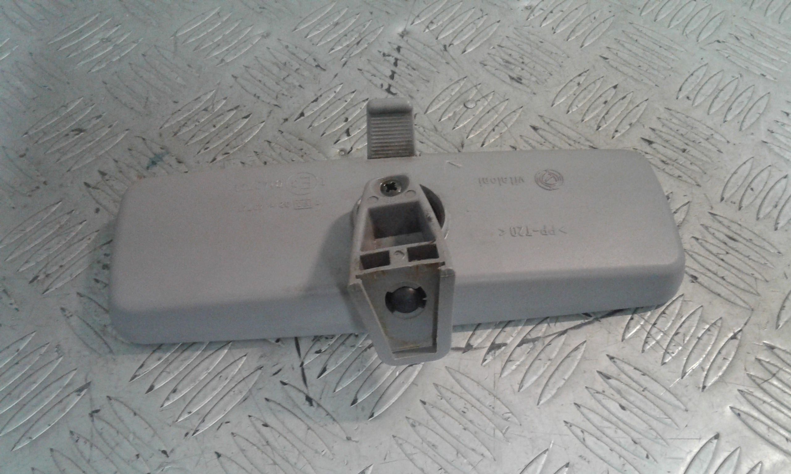 Retrovisore Interno 182565780 Usato