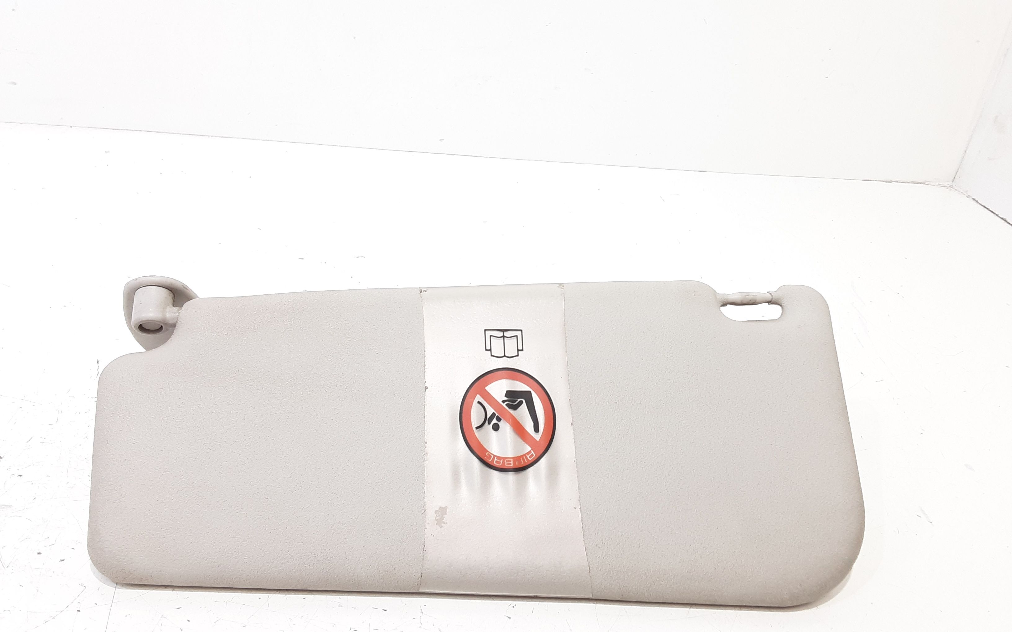 Aletta Parasole Parabrezza Destro 735338206 Usato