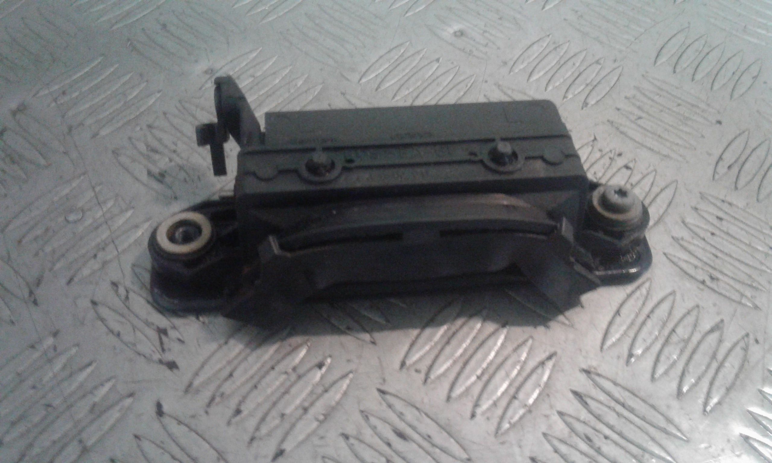 Maniglia Porta Post. Sinistro 4A0839207A Usato