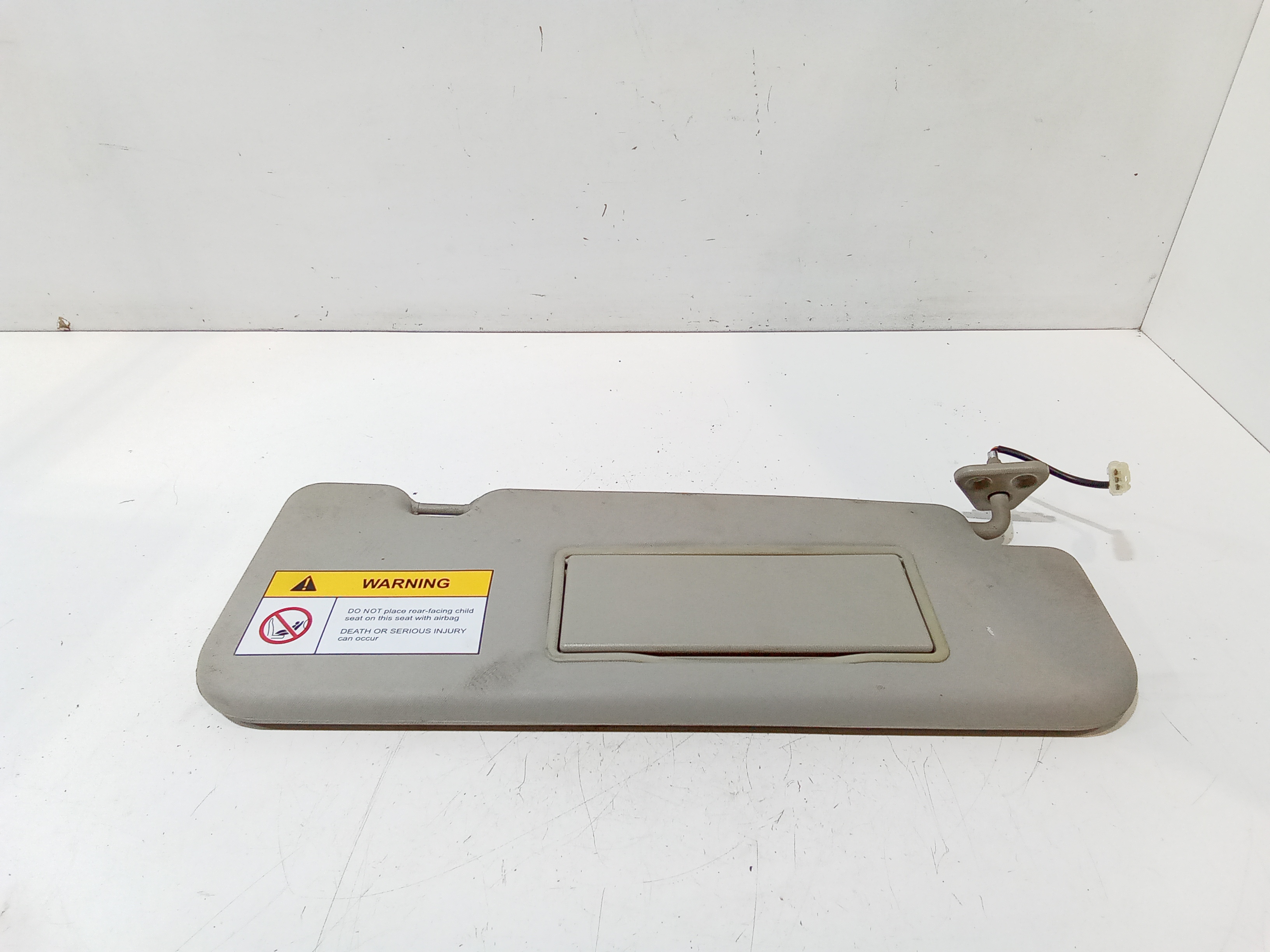 Aletta Parasole Parabrezza Destro Usato