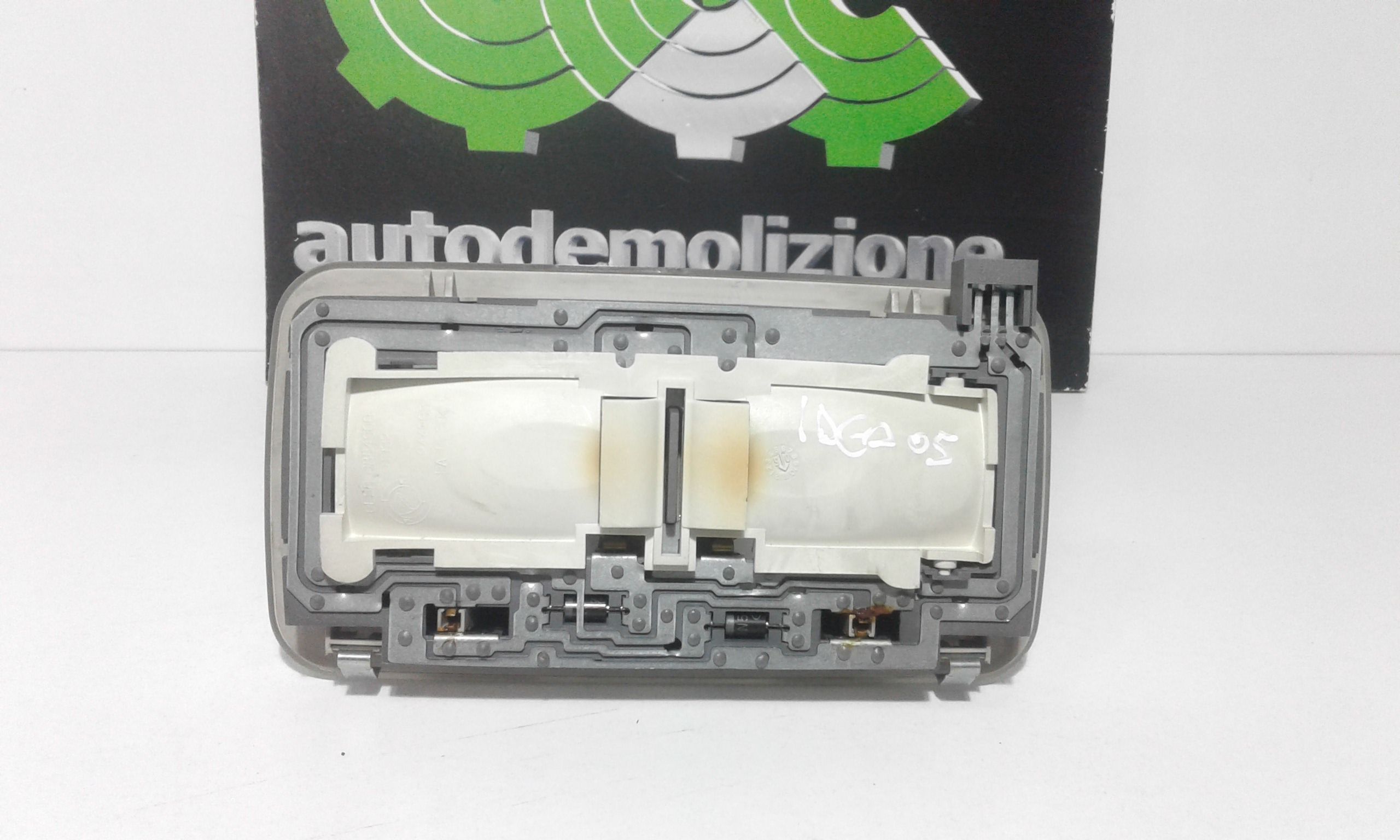 Luce Cortesia Ant. Tetto Usato