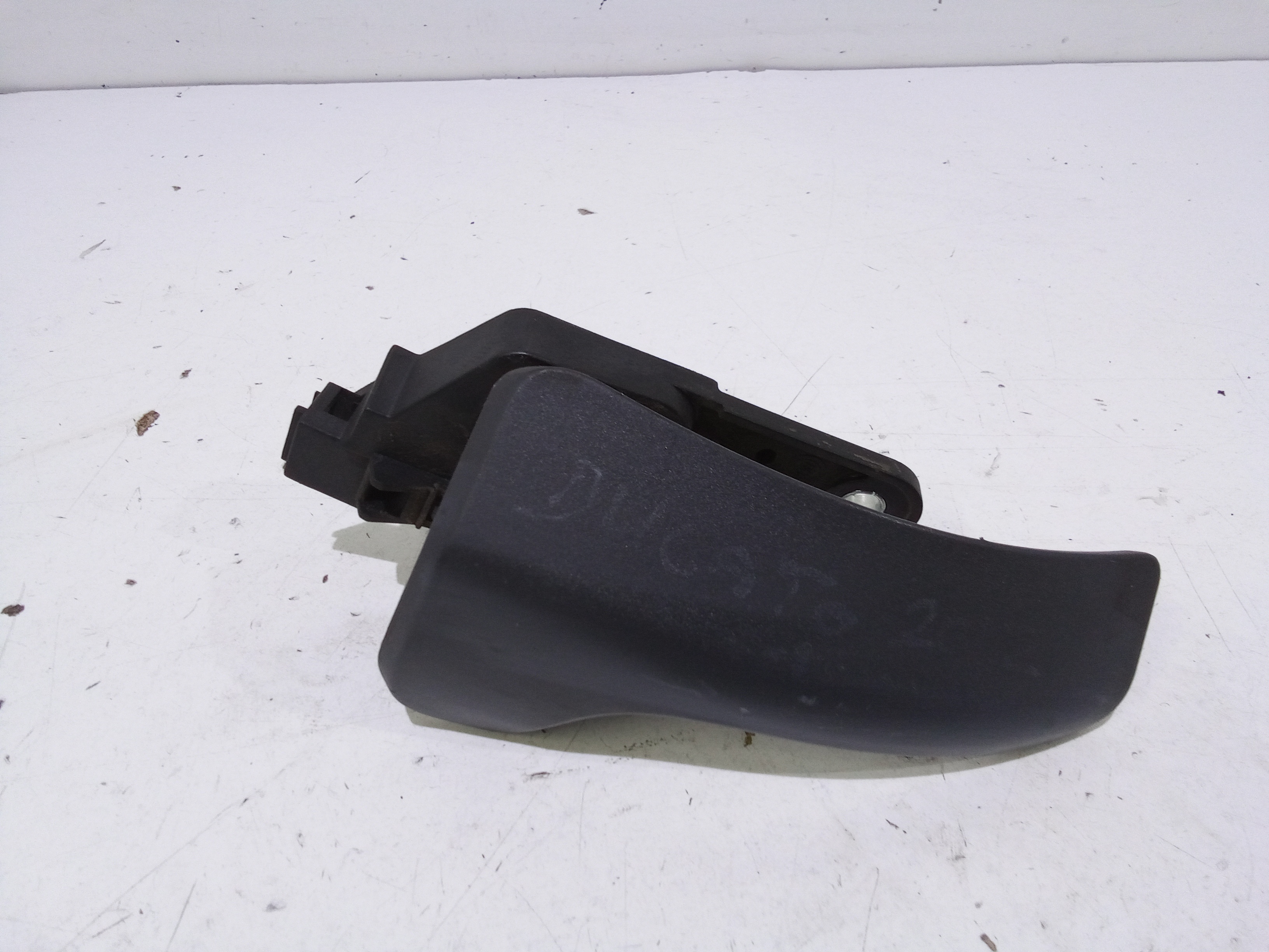 Maniglia Int. Apertura Porta Ant. Destro Usato