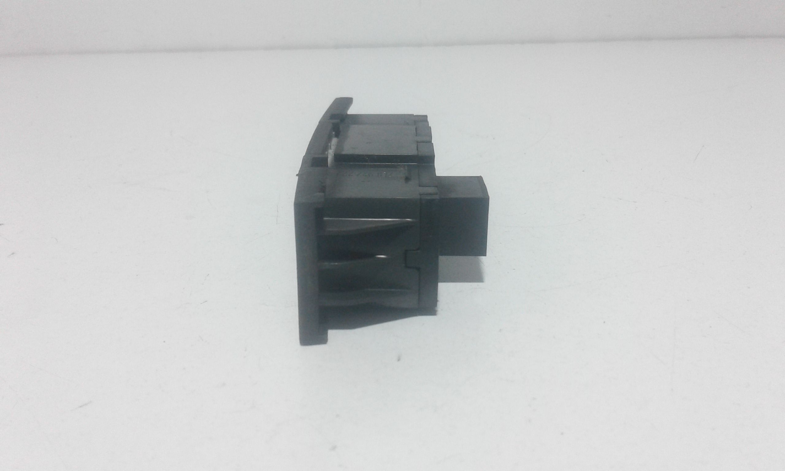 Interruttore/manopola Esp 7L6927225M3X1 Usato