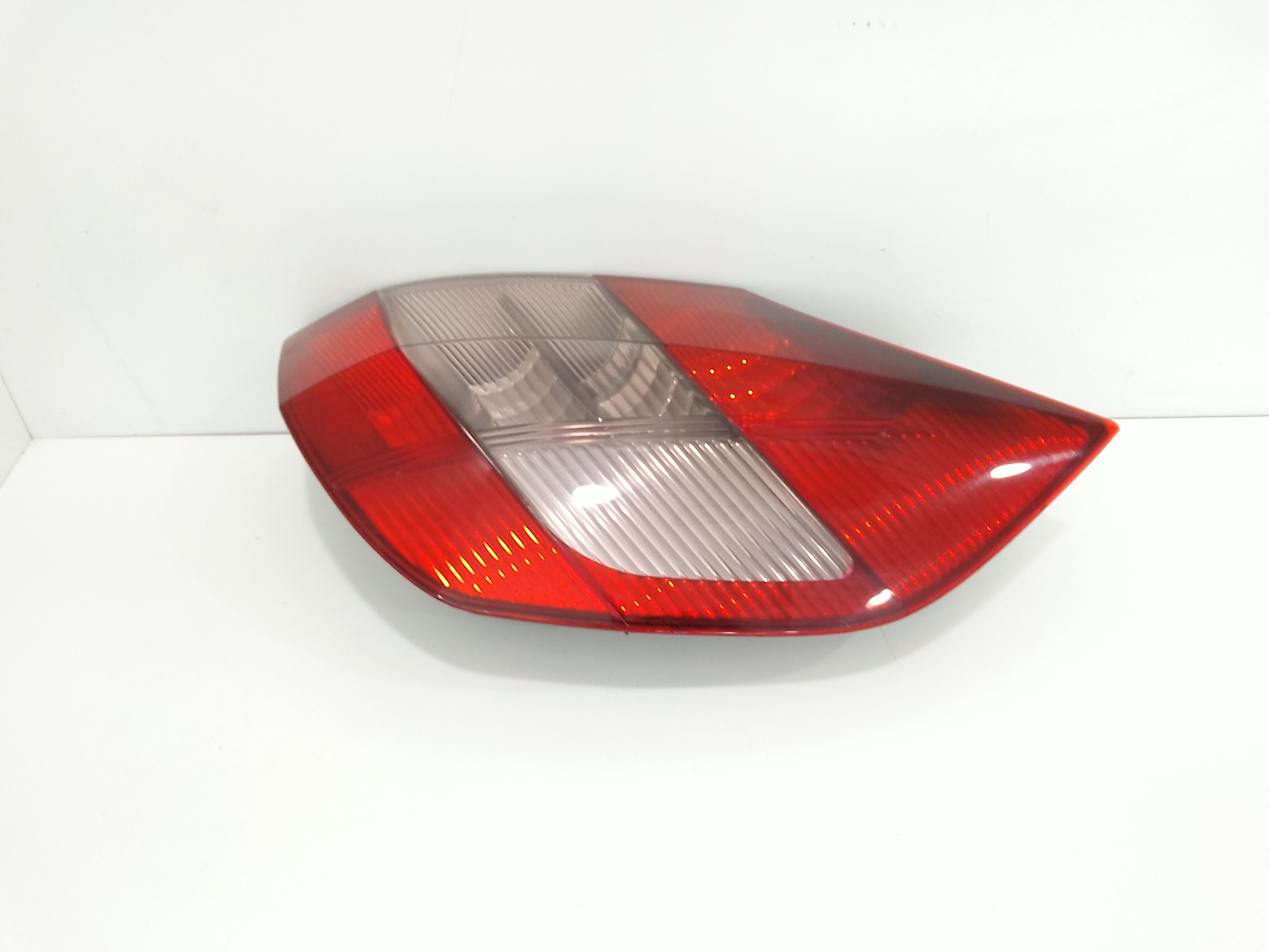 Fanale Post. Destro 8200127702 Usato