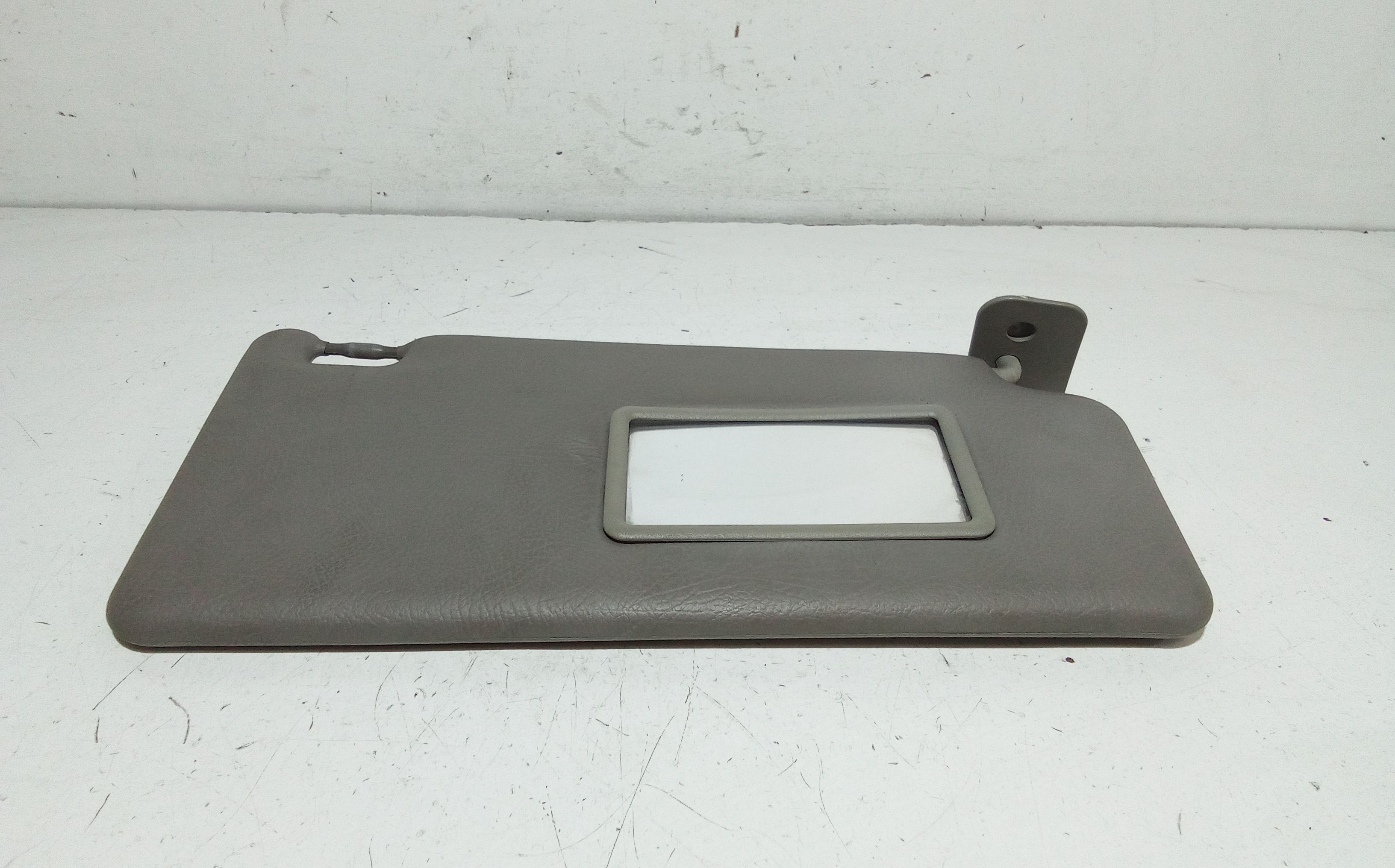 Aletta Parasole Parabrezza Destro Usato