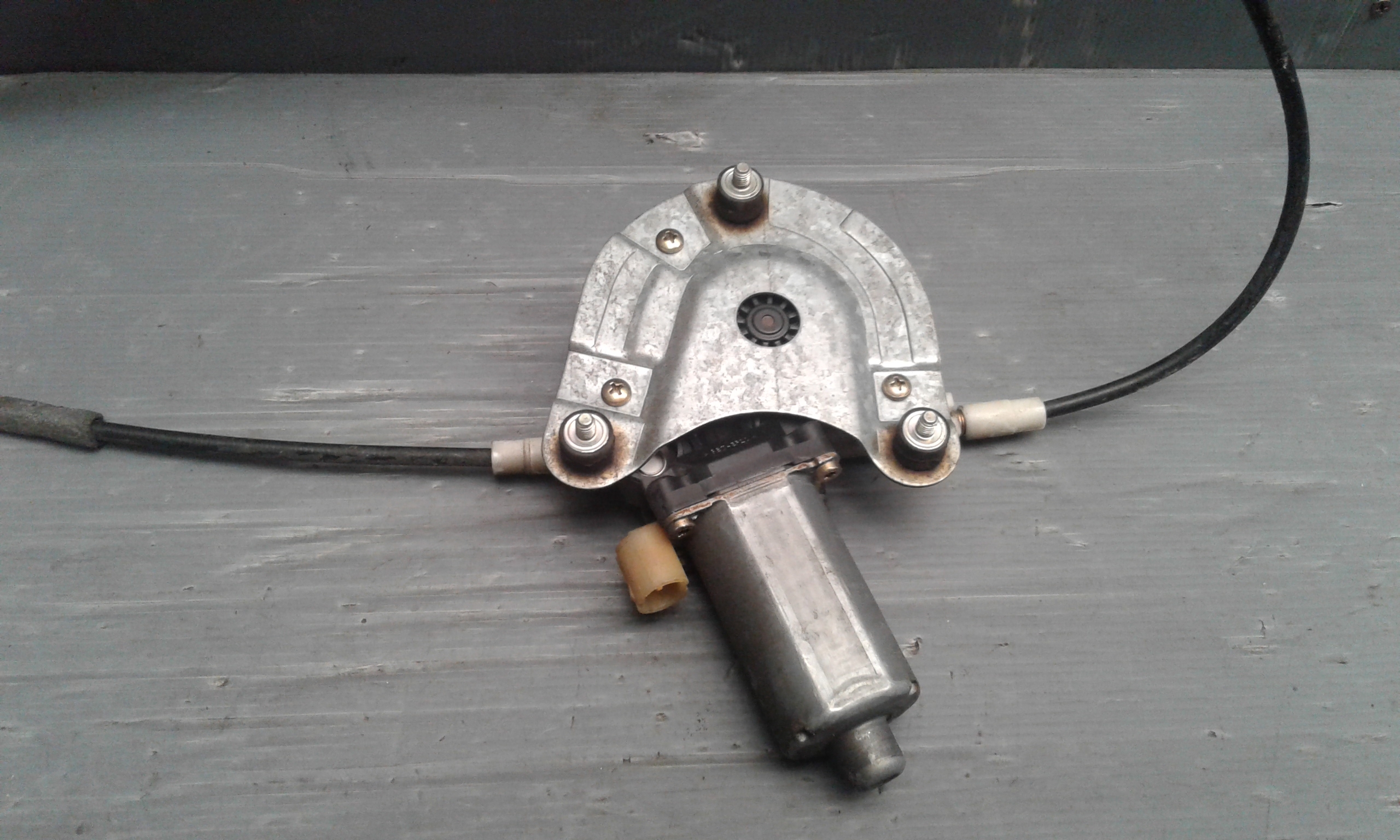 Alzacristallo Porta Ant. Destro Usato