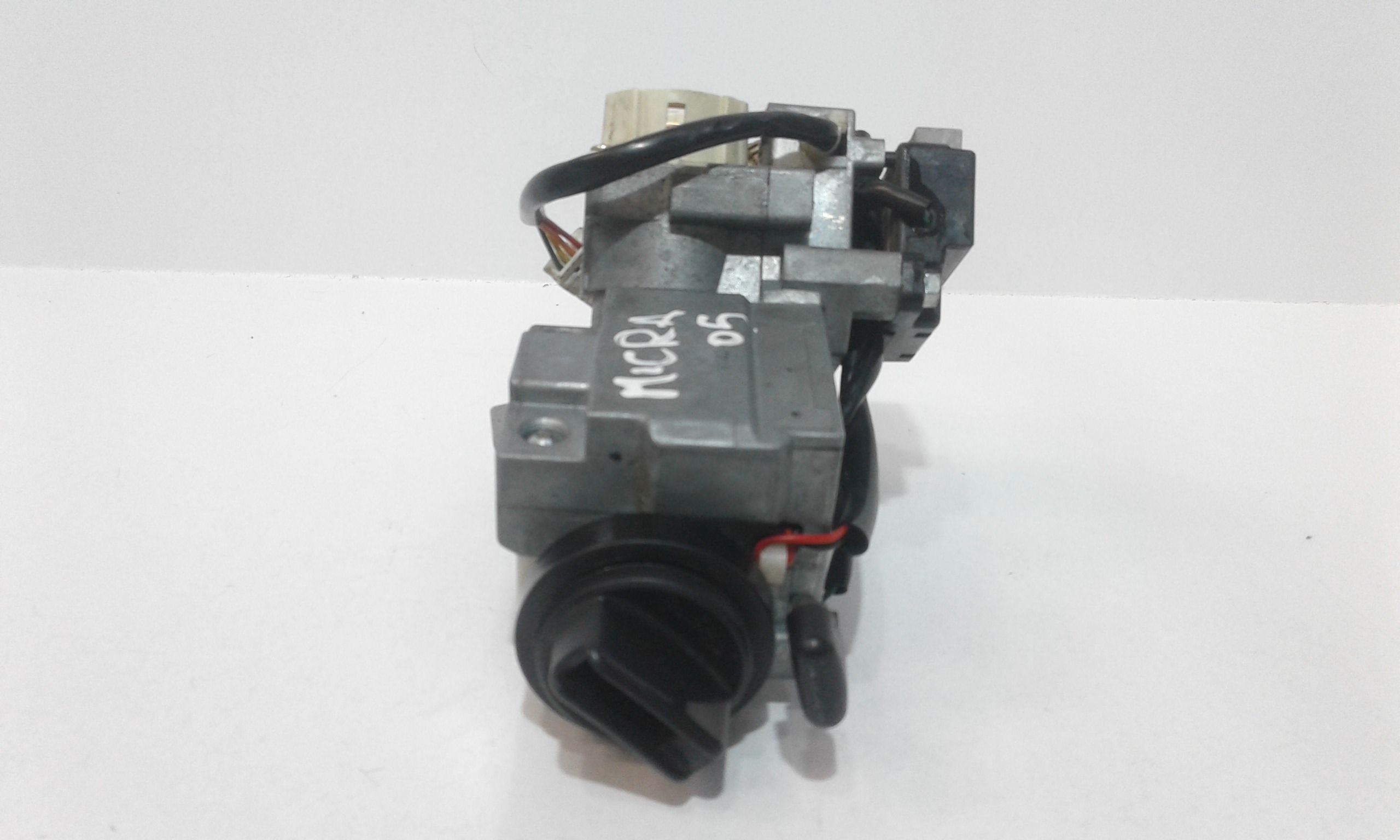 Commutatore Avviamento Con Cilindretti Serrature 99810AX60J Usato