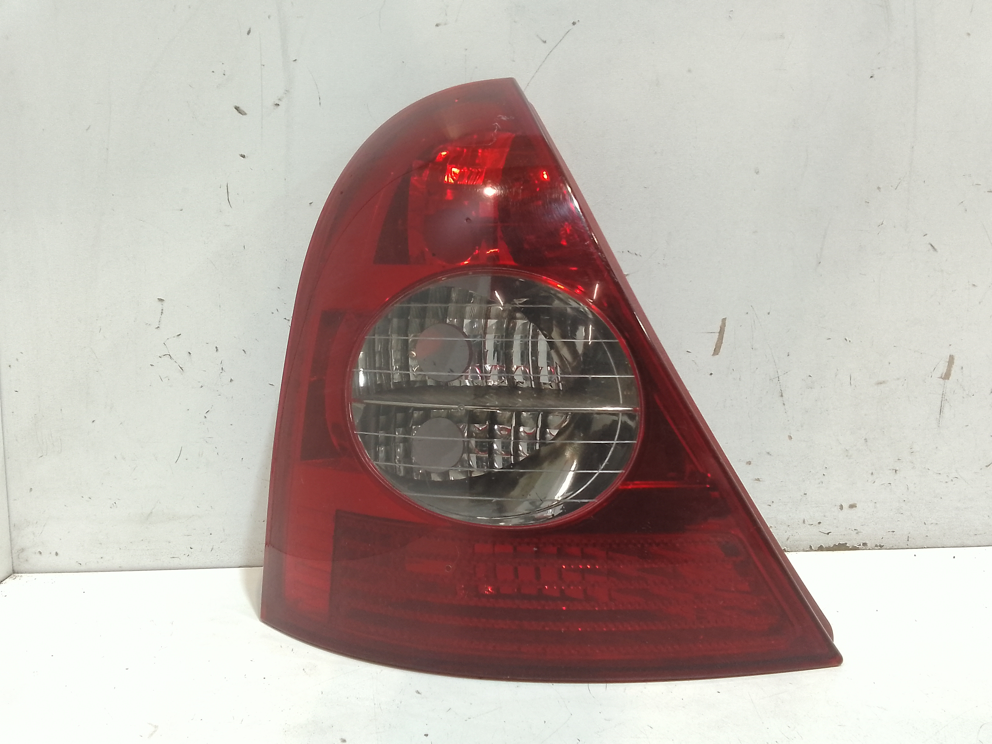 Fanale Post. Sinistro 8200917488 Usato