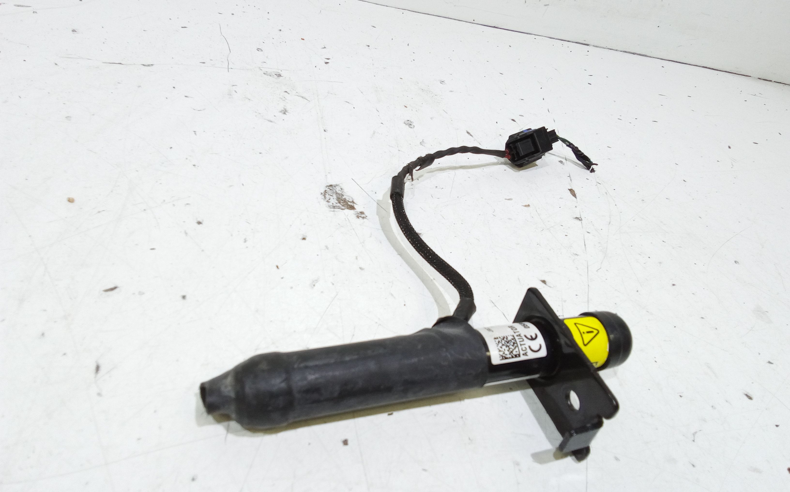 Attuatore Apertura/chiusura Cofano Ant. Sinistro Usato