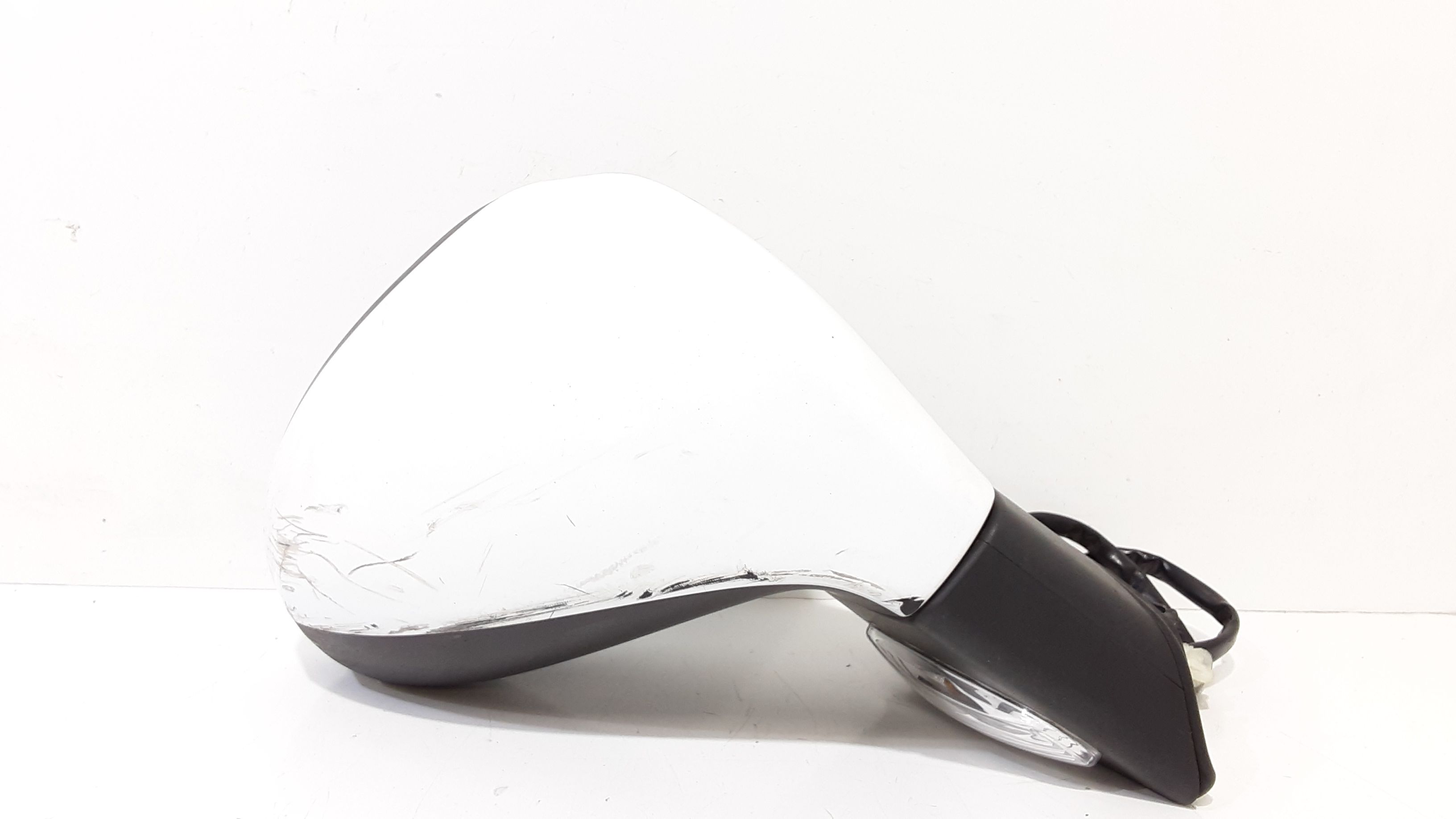 Retrovisore Est. Destro 8149ZF Usato