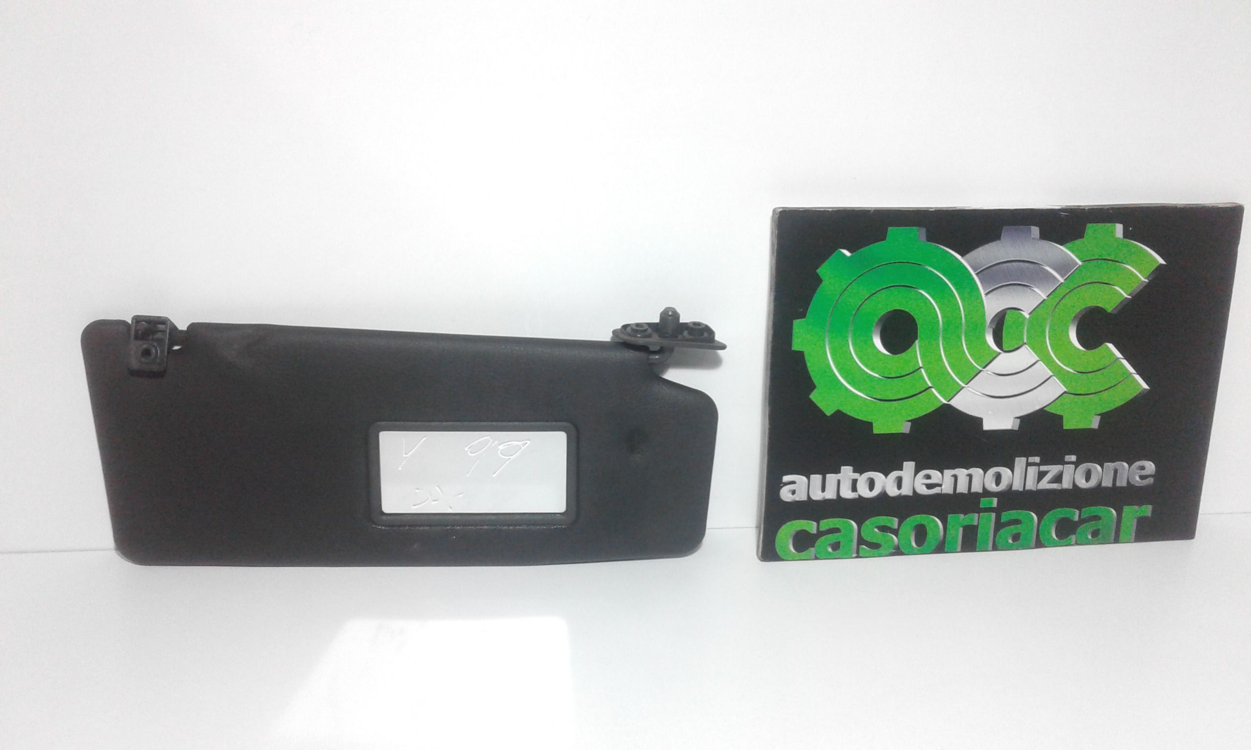 Aletta Parasole Parabrezza Destro 719701635 Usato