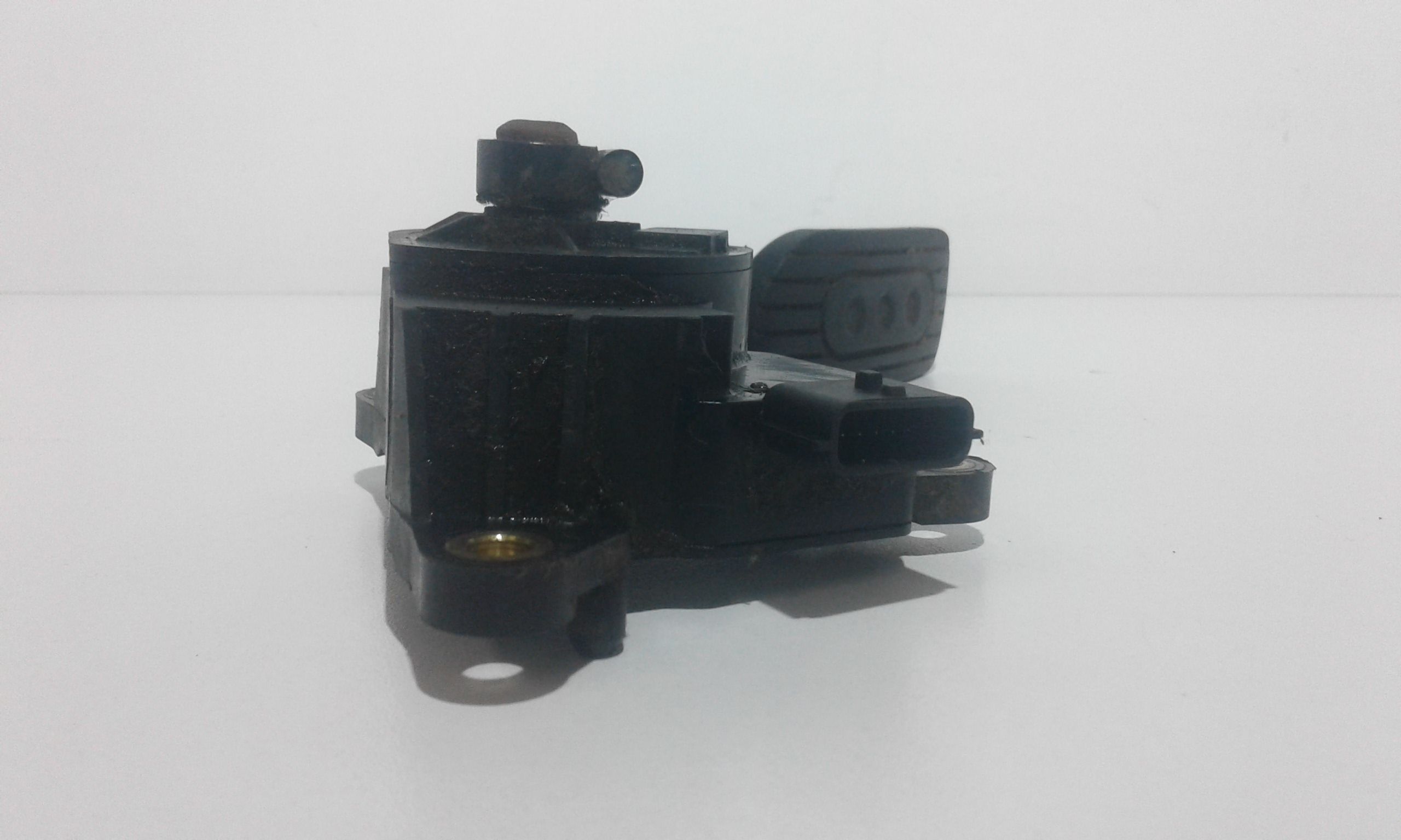 Pedale Acceleratore 180051F710 Usato