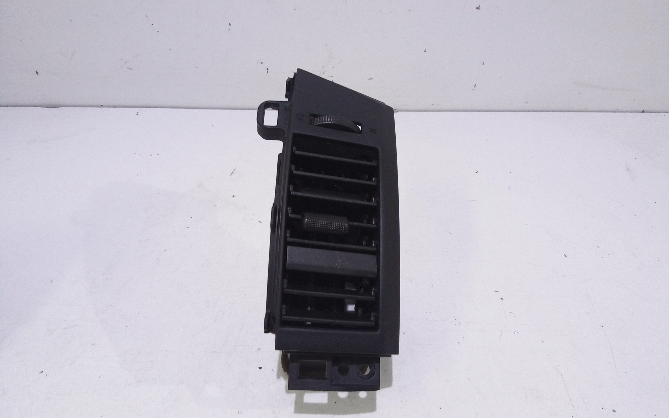 Condotto Aria Bocchette Lat. Cruscotto Destro Usato