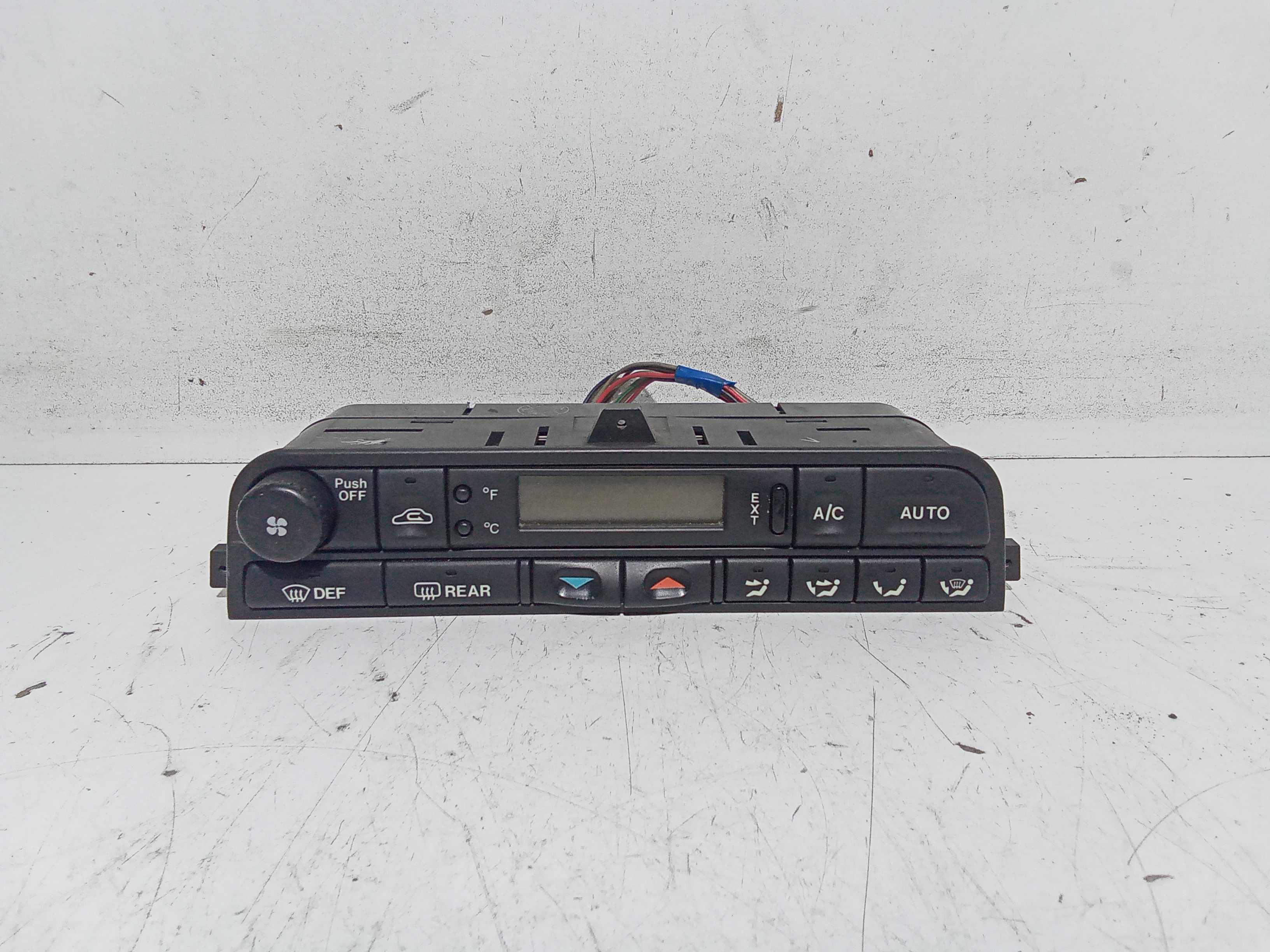 Blocco Comando Climatizzazione Usato