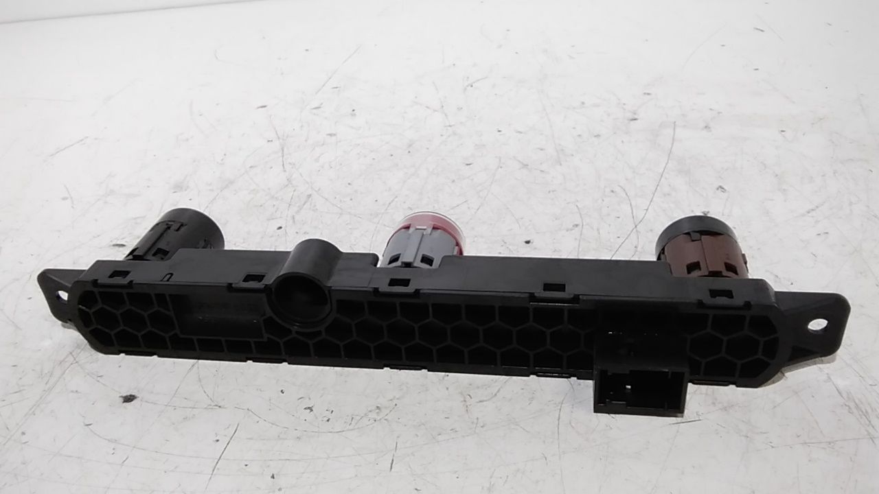 Blocco Comandi Multifunzioni 735610908 Usato