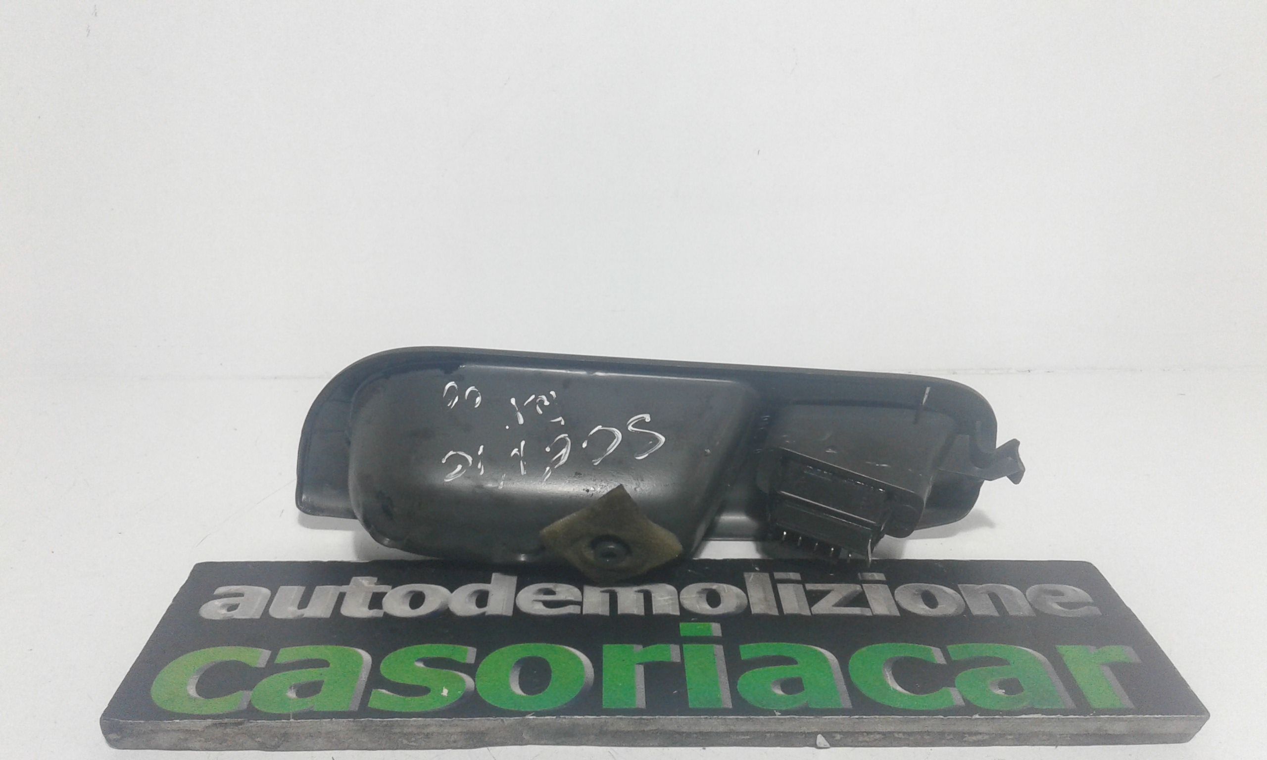 Interruttore Alzacristalli Porta Ant. Destro 7700432963 Usato