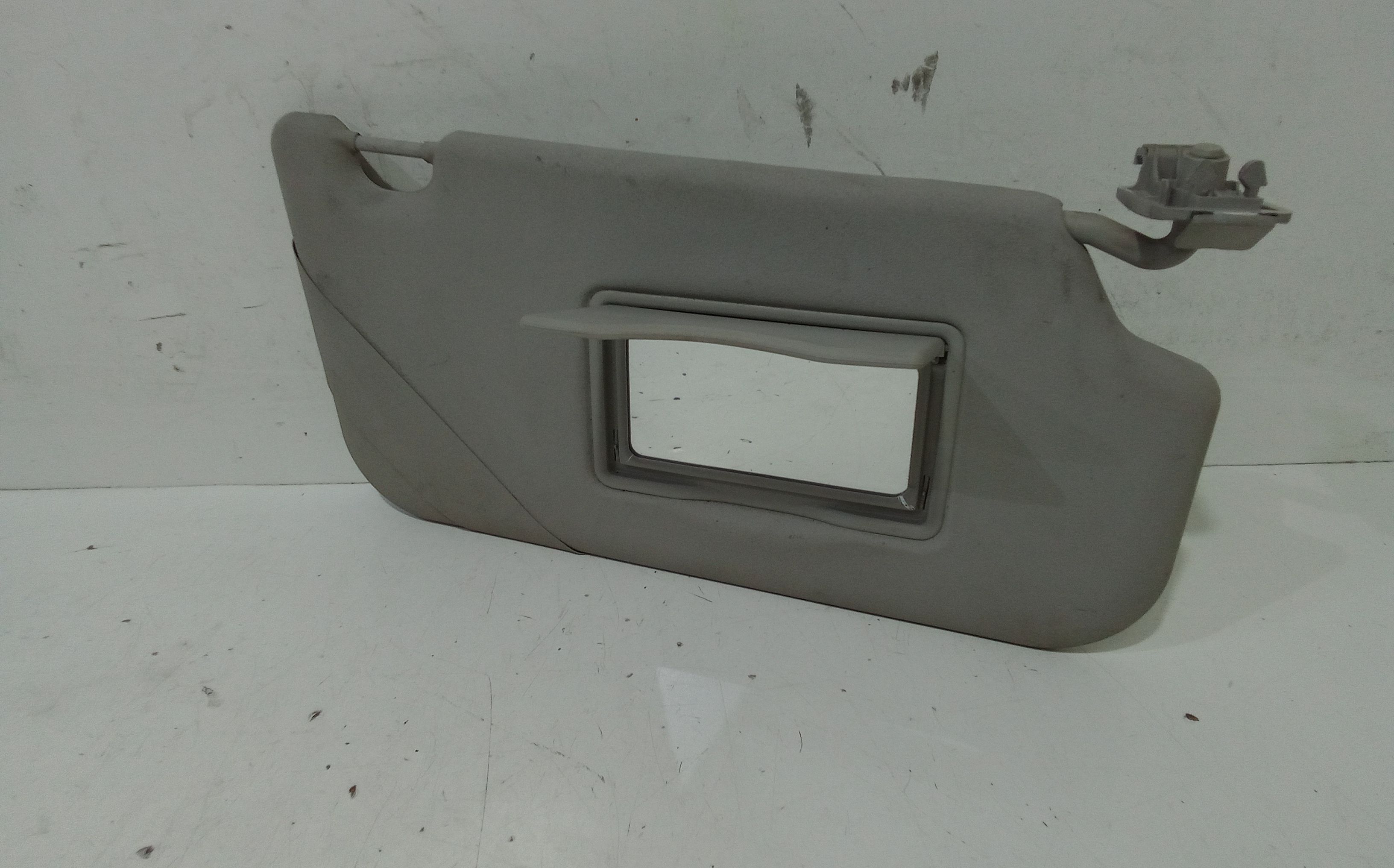 Aletta Parasole Parabrezza Destro 1702309 Usato