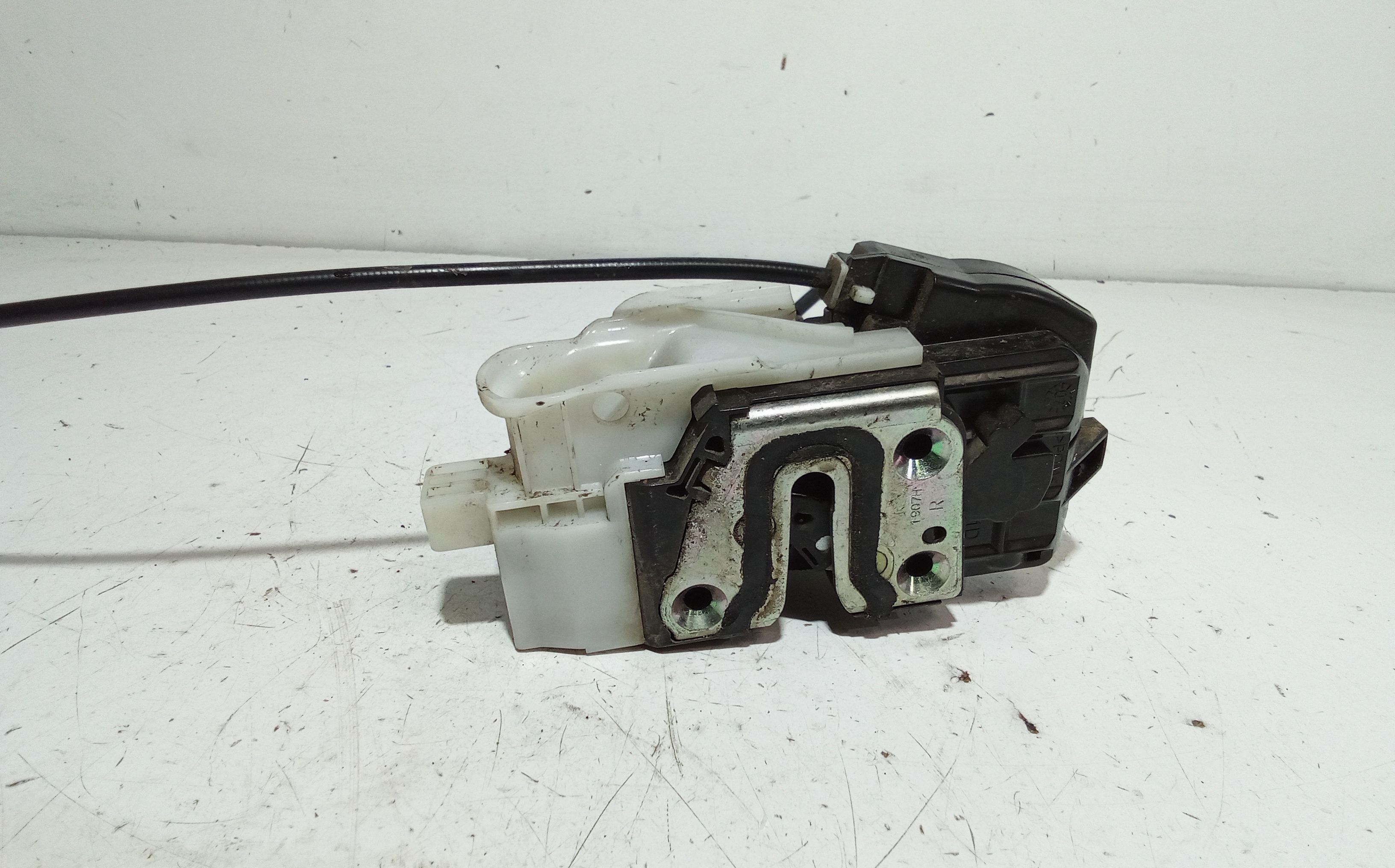 Serratura Porta Post. Destro 814201H000 Usato