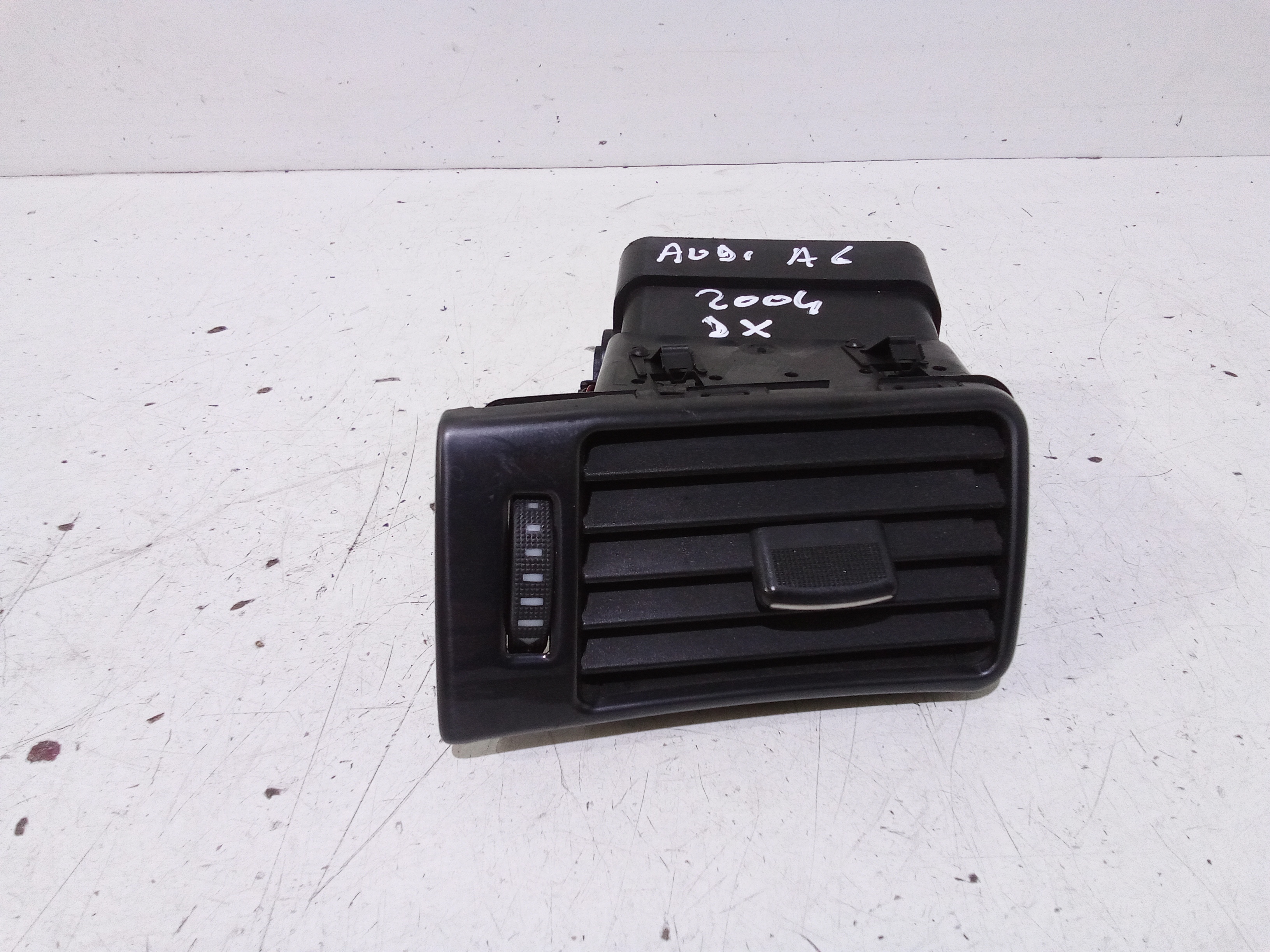 Condotto Aria Bocchette Lat. Cruscotto Destro Usato