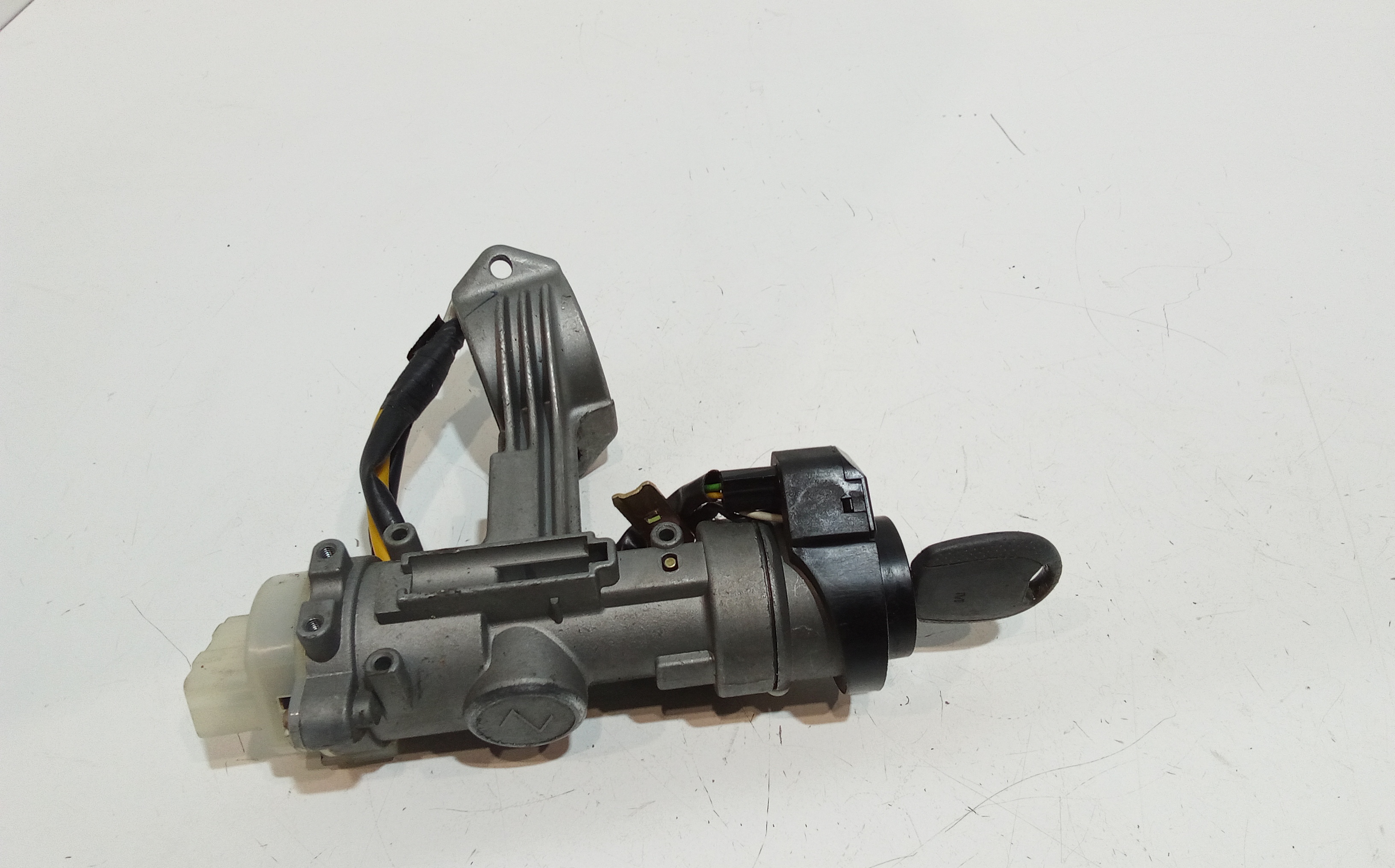 Commutatore Avviamento Con Cilindretti Serrature Usato