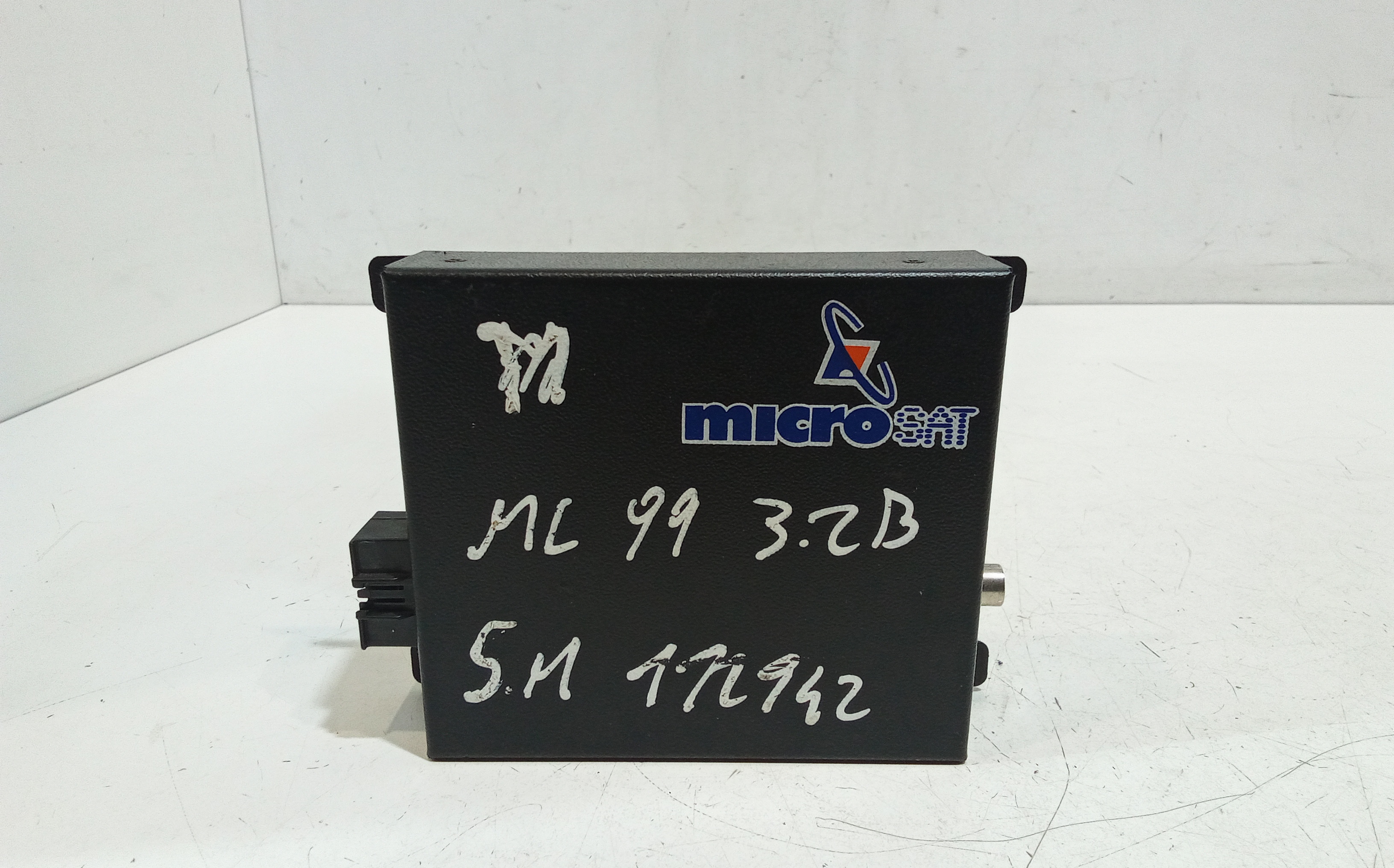 Lettore Cd E Sistema Navigatore Satellitare Usato