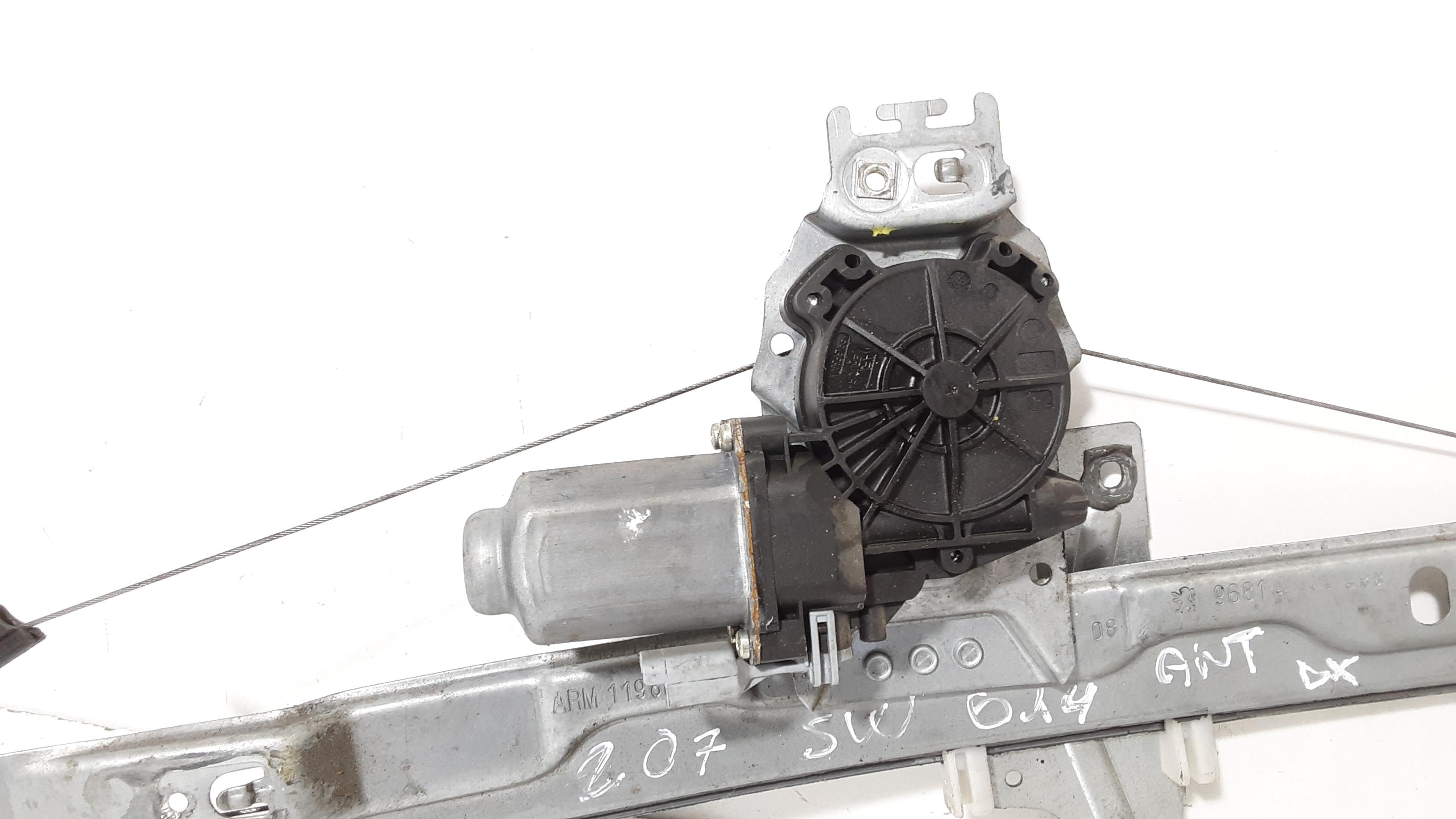 Alzacristallo Porta Ant. Destro Usato