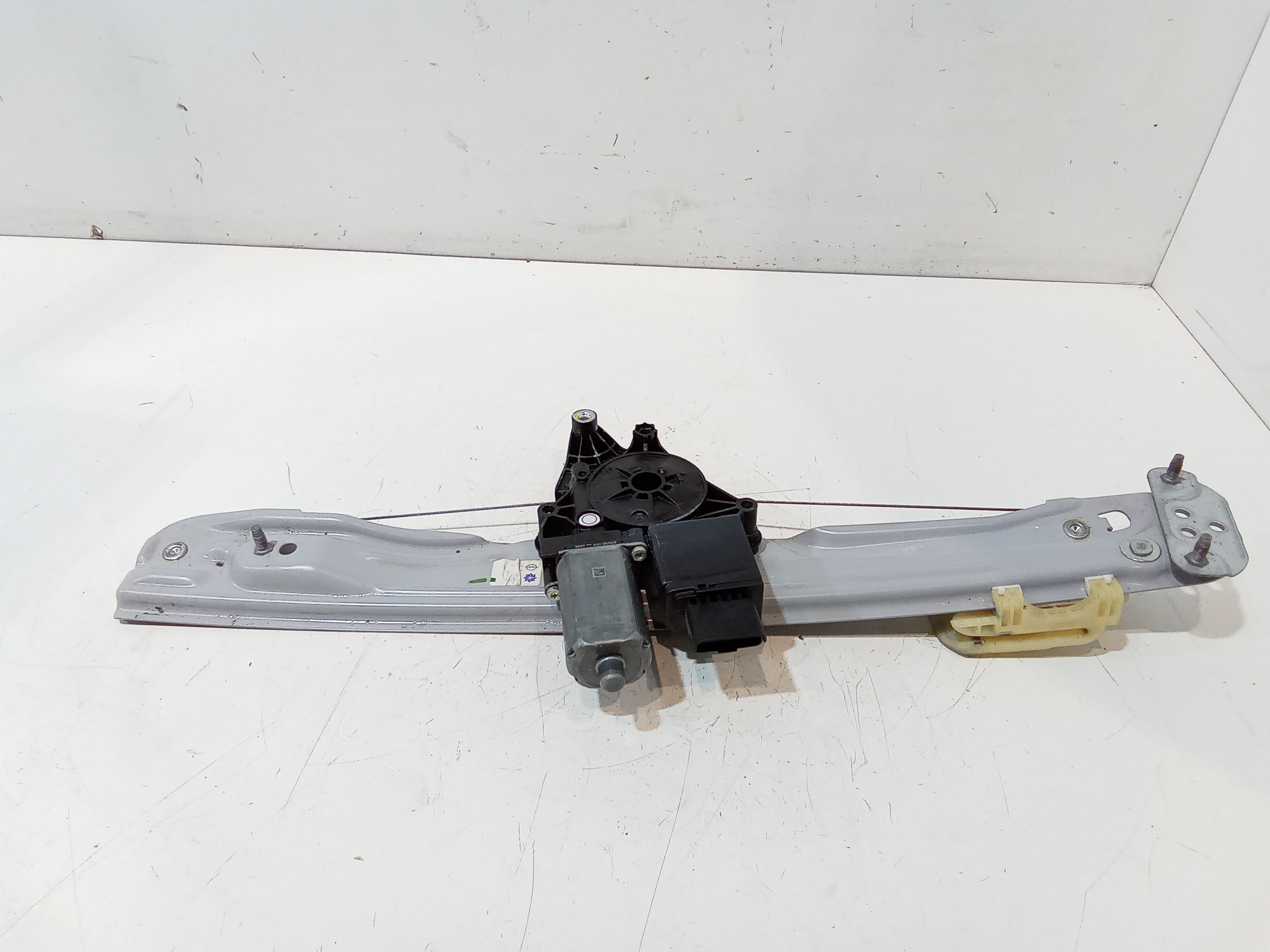 Alzacristallo Porta Ant. Sinistro Usato