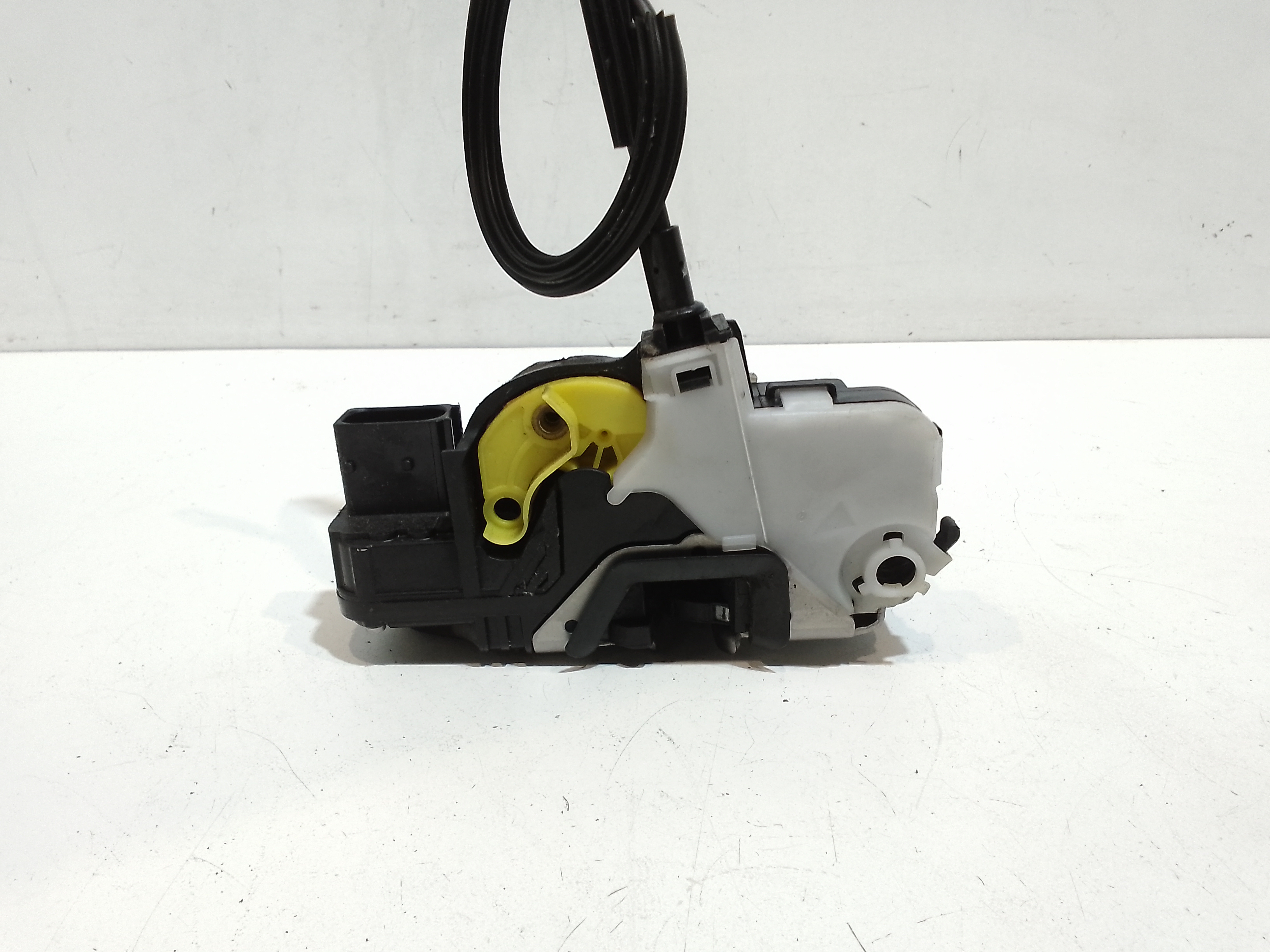 Serratura Porta Ant. Sinistro 13579497 Usato