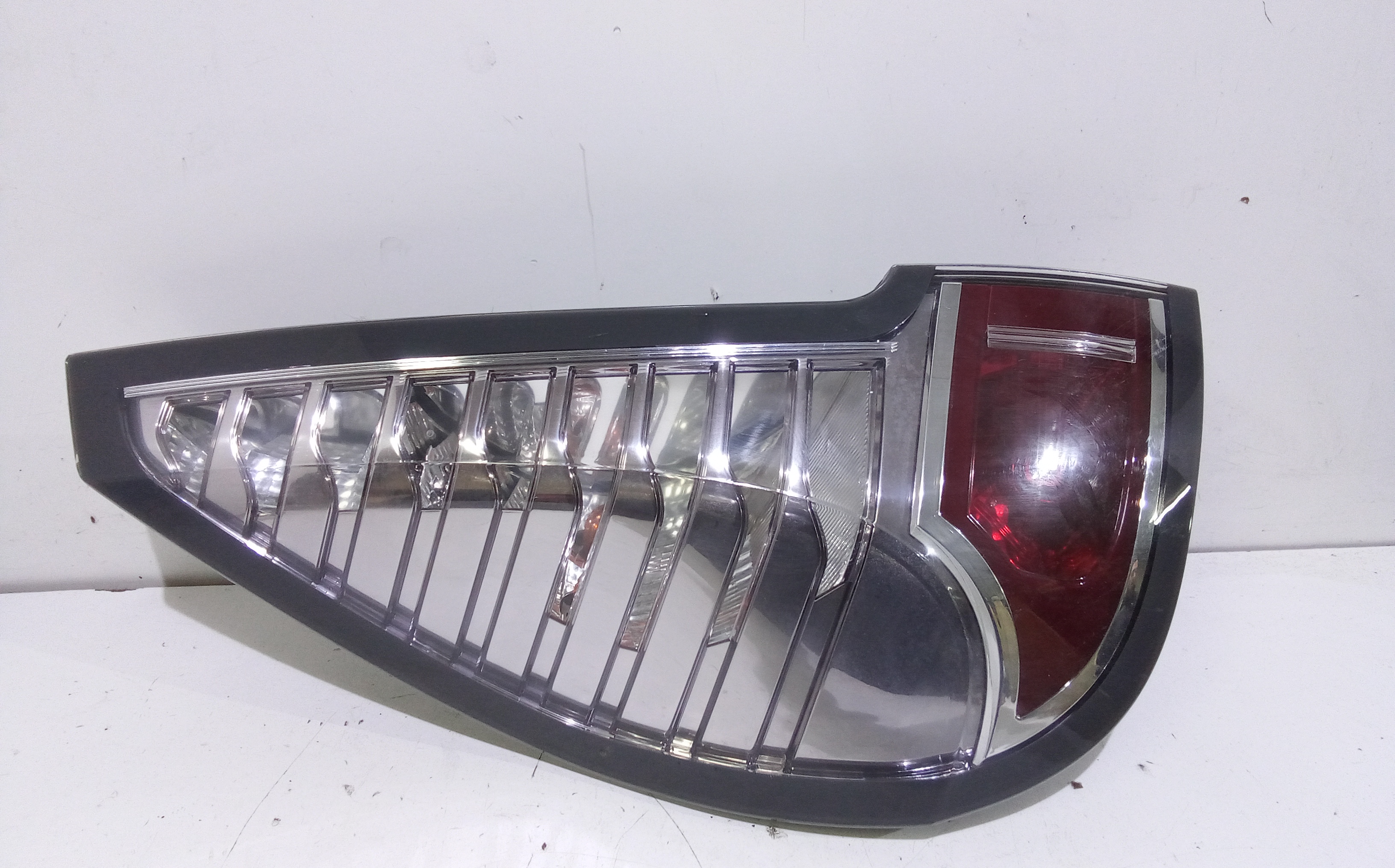 Fanale Post. Sinistro 265550014R Usato