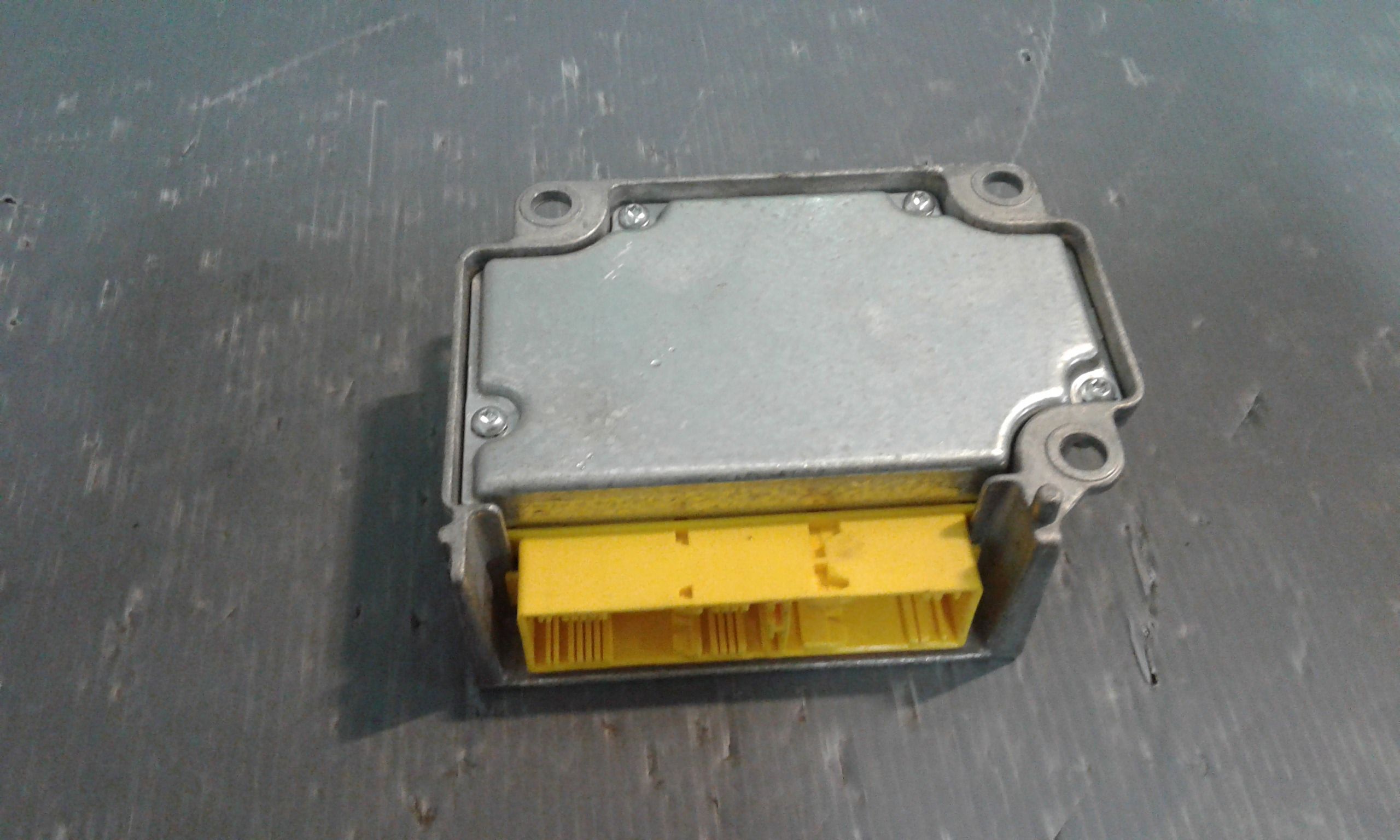 Centralina Comando Airbag A1698204085 Usato