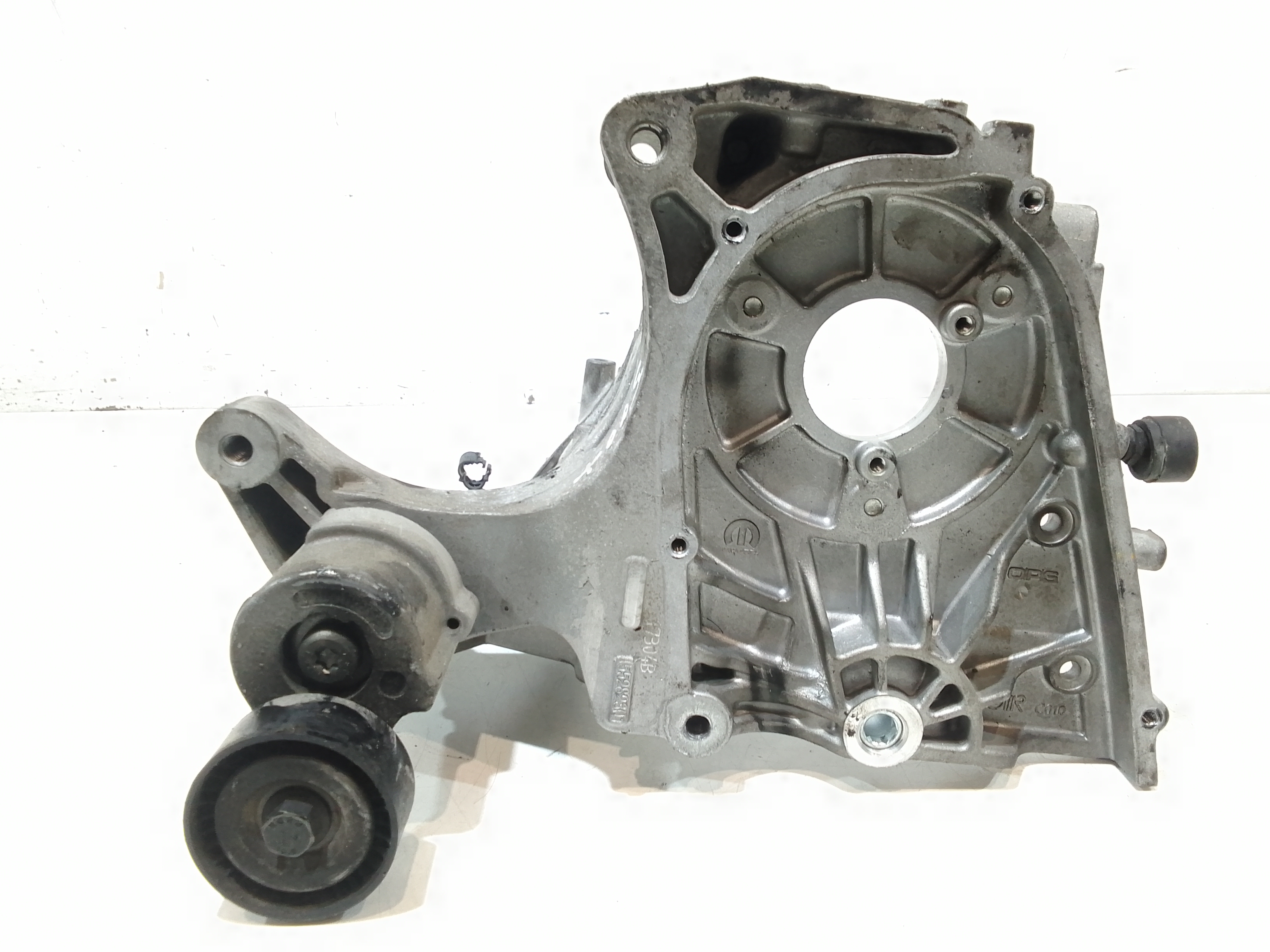 Piastra Alloggiamento Supporto Motore (Con Eventuale Bielletta O Tirante Associato) Usato