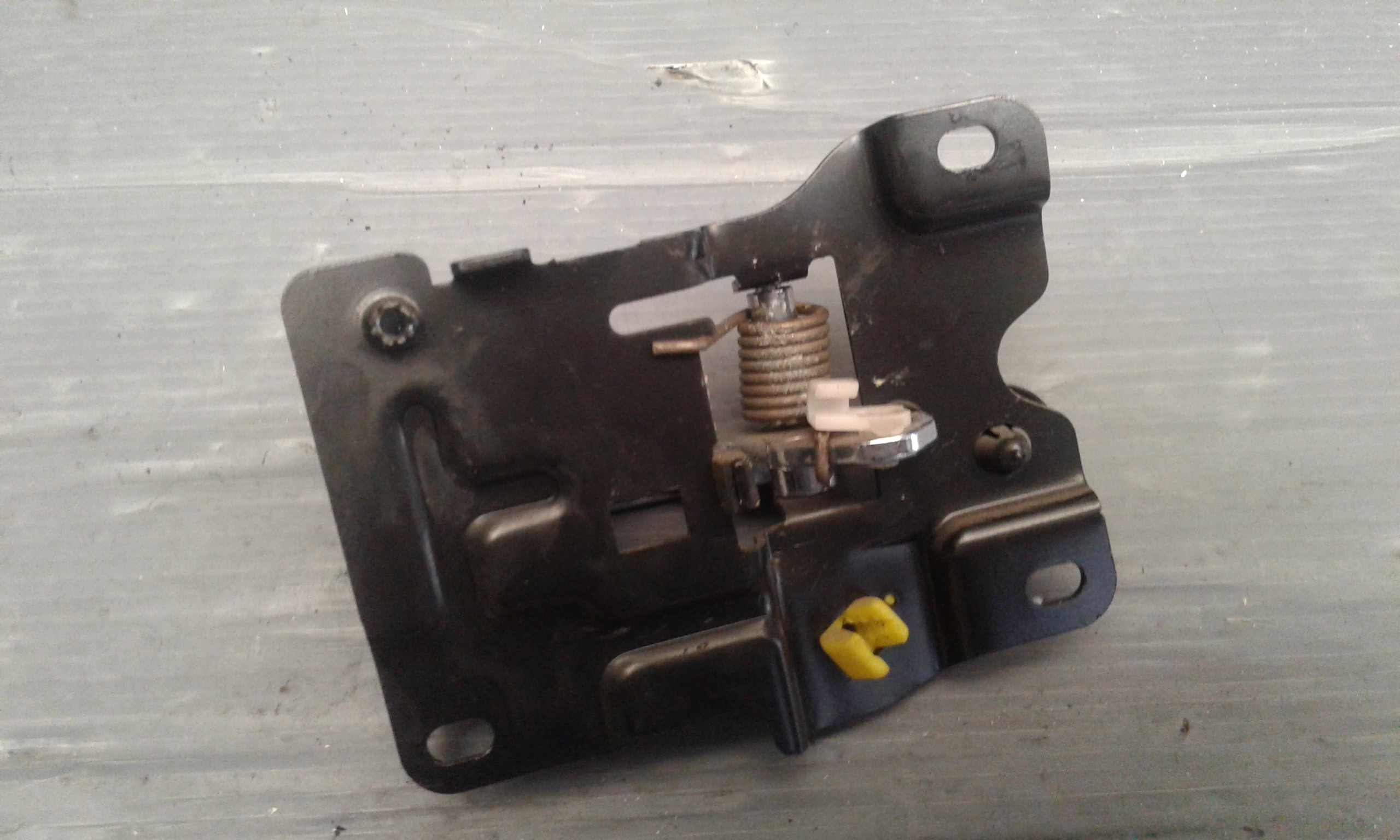 Maniglia Int. Apertura Porta Post. Sinistro FVC102050LPZ Usato