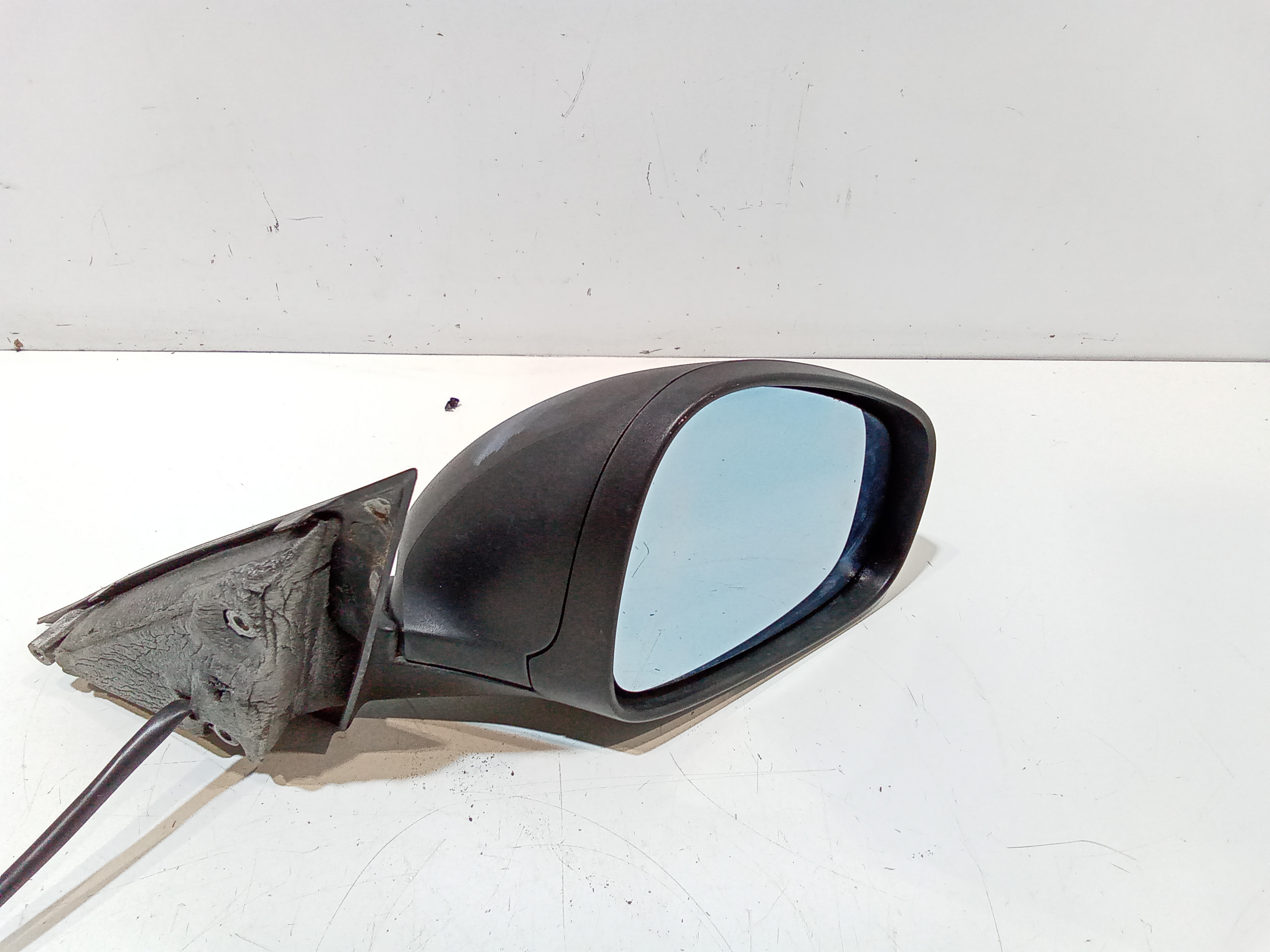 Retrovisore Est. Destro Usato