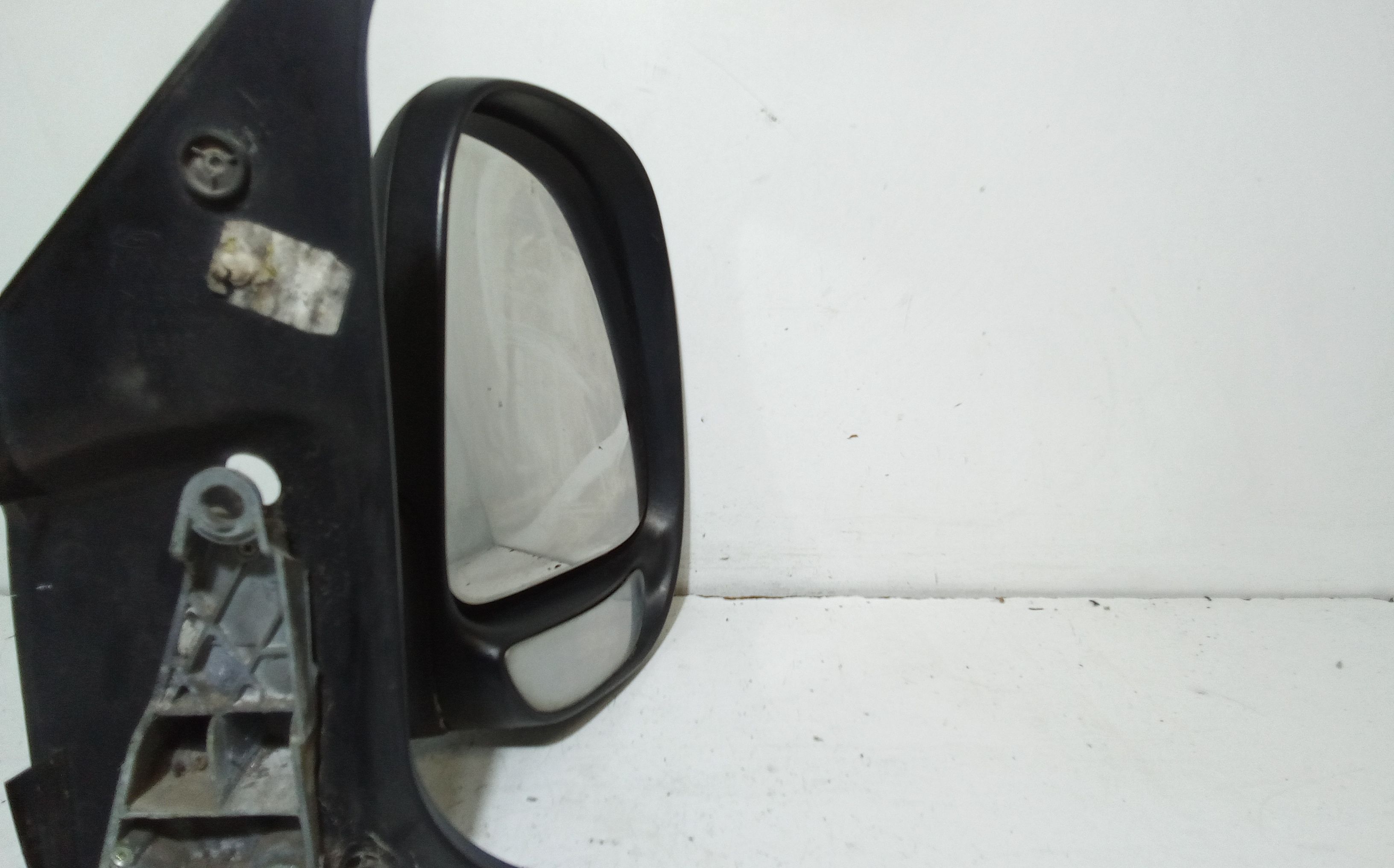 Retrovisore Est. Destro Usato