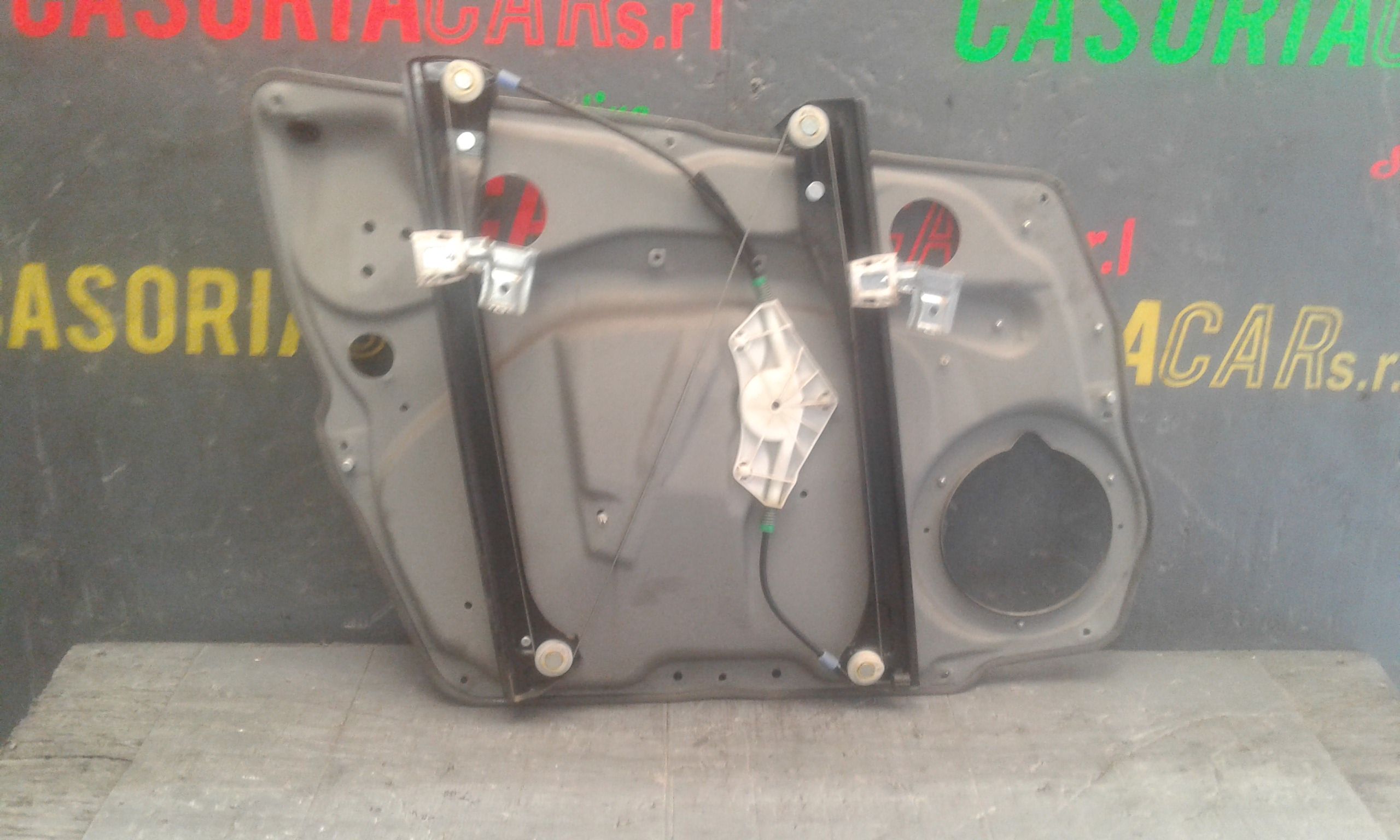 Alzacristallo Porta Ant. Destro Usato