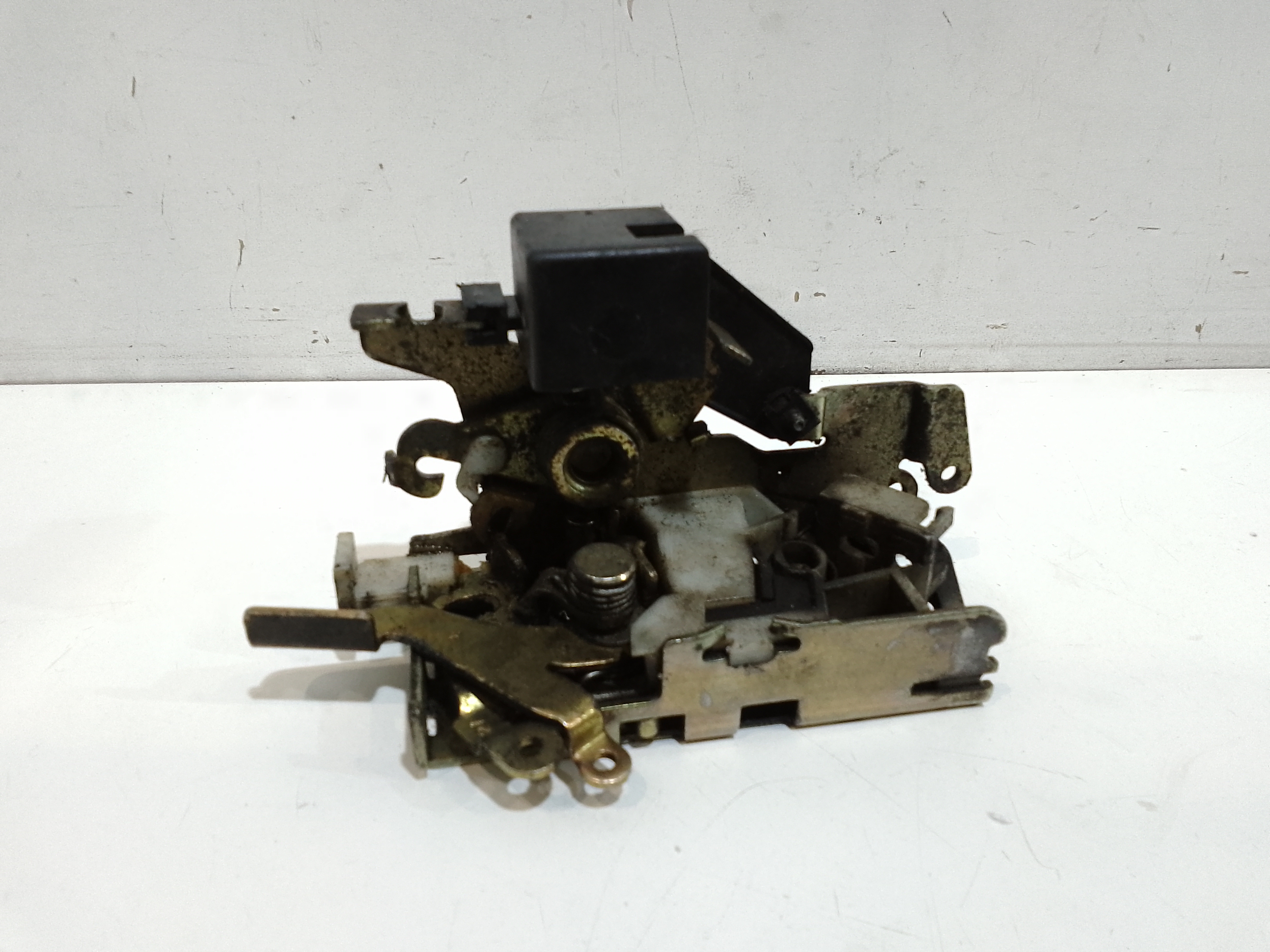 Serratura Porta Ant. Destro Usato