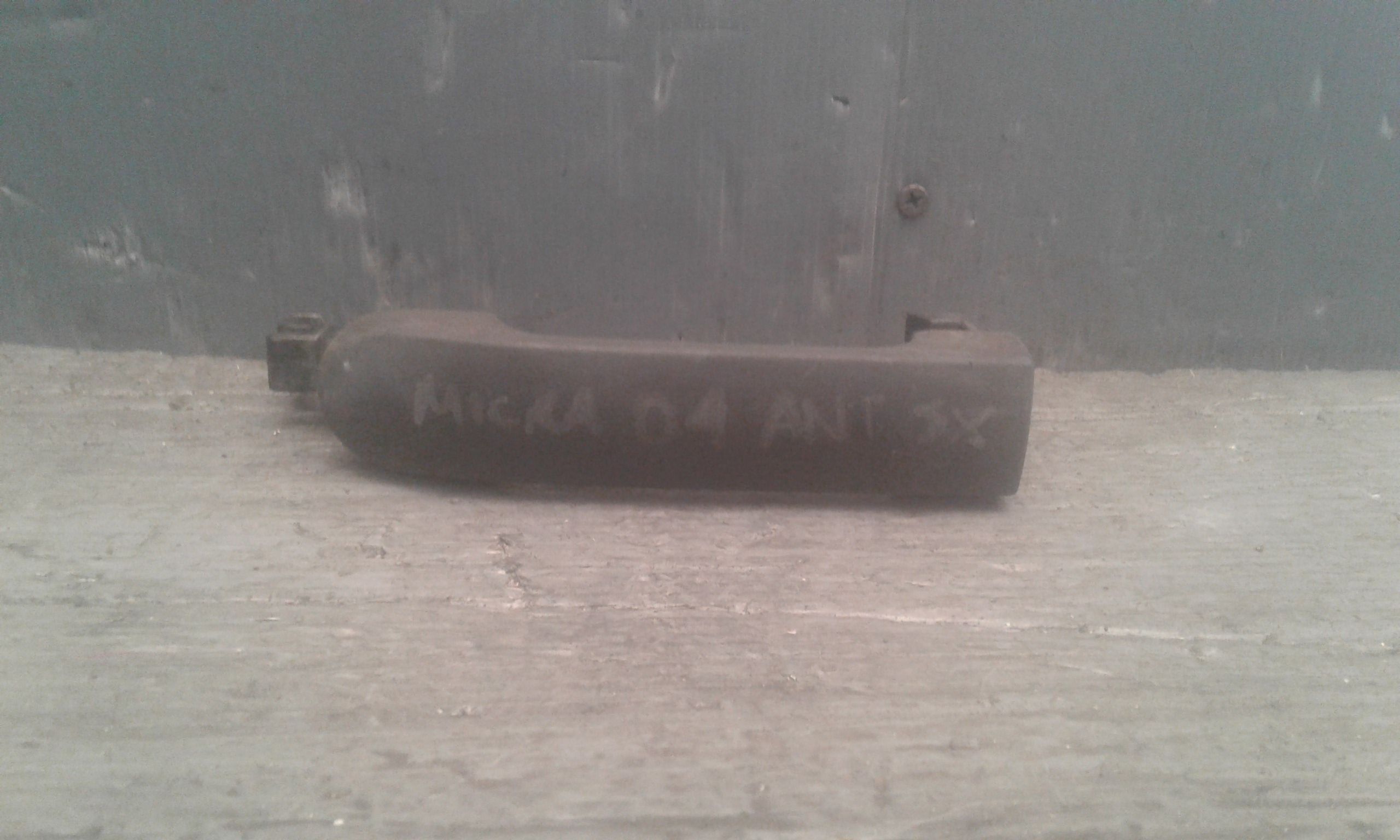 Maniglia Porta Ant. Sinistro 80640AX12A Usato