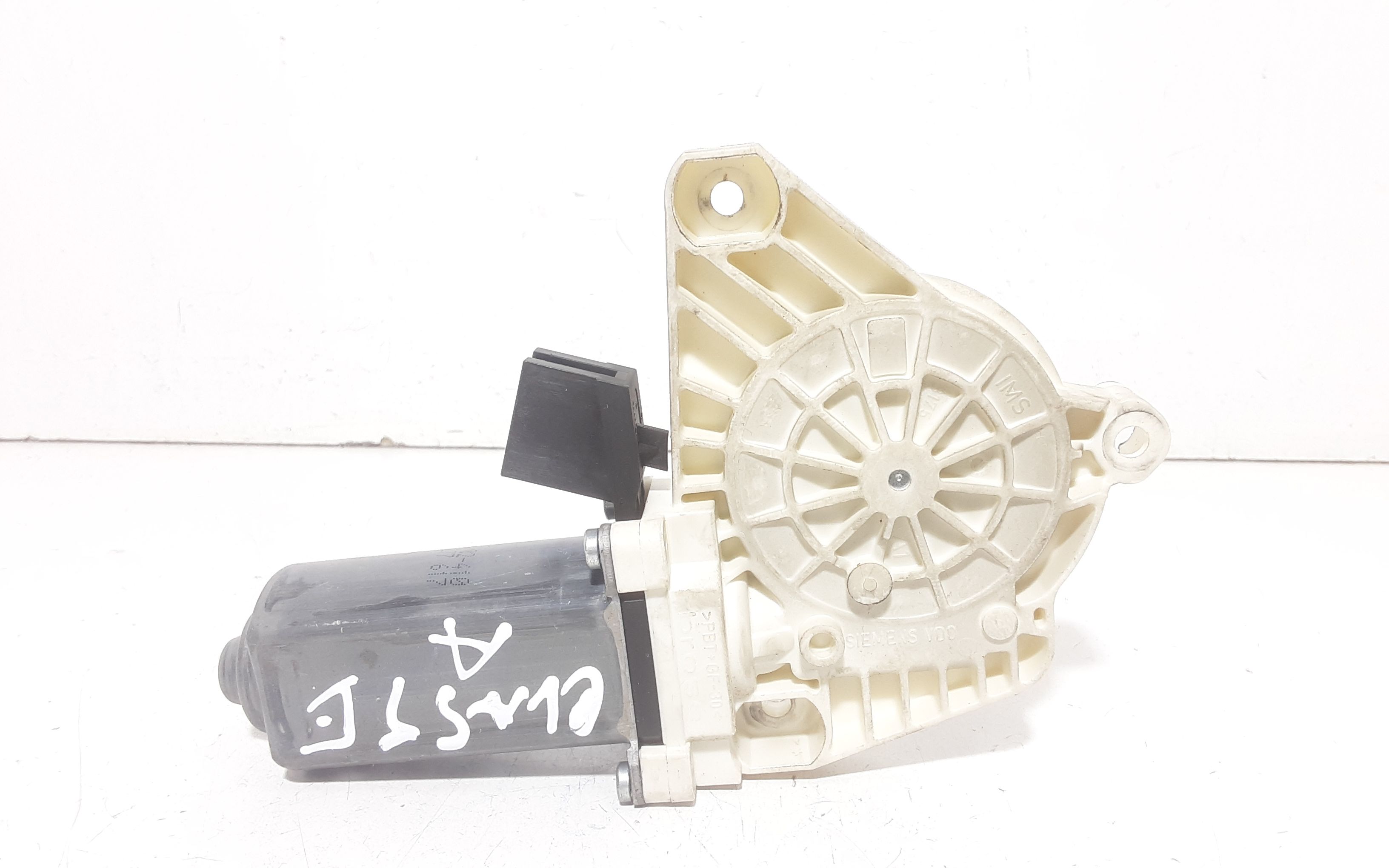 Motorino Alzacristallo Porta Ant. Destro A1698204242 Usato