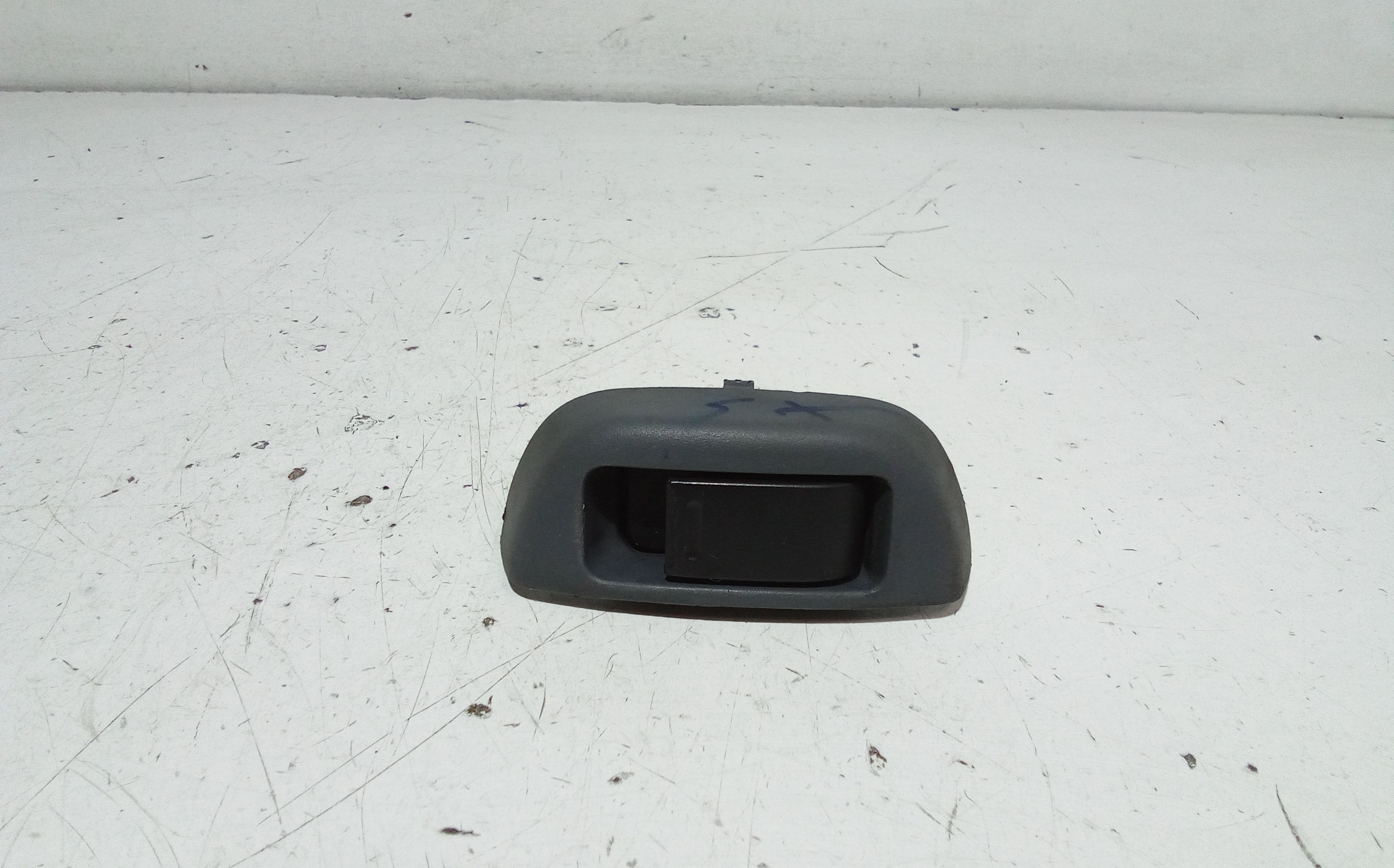 Interruttore Alzacristalli Porta Ant. Sinistro 6554KZ Usato