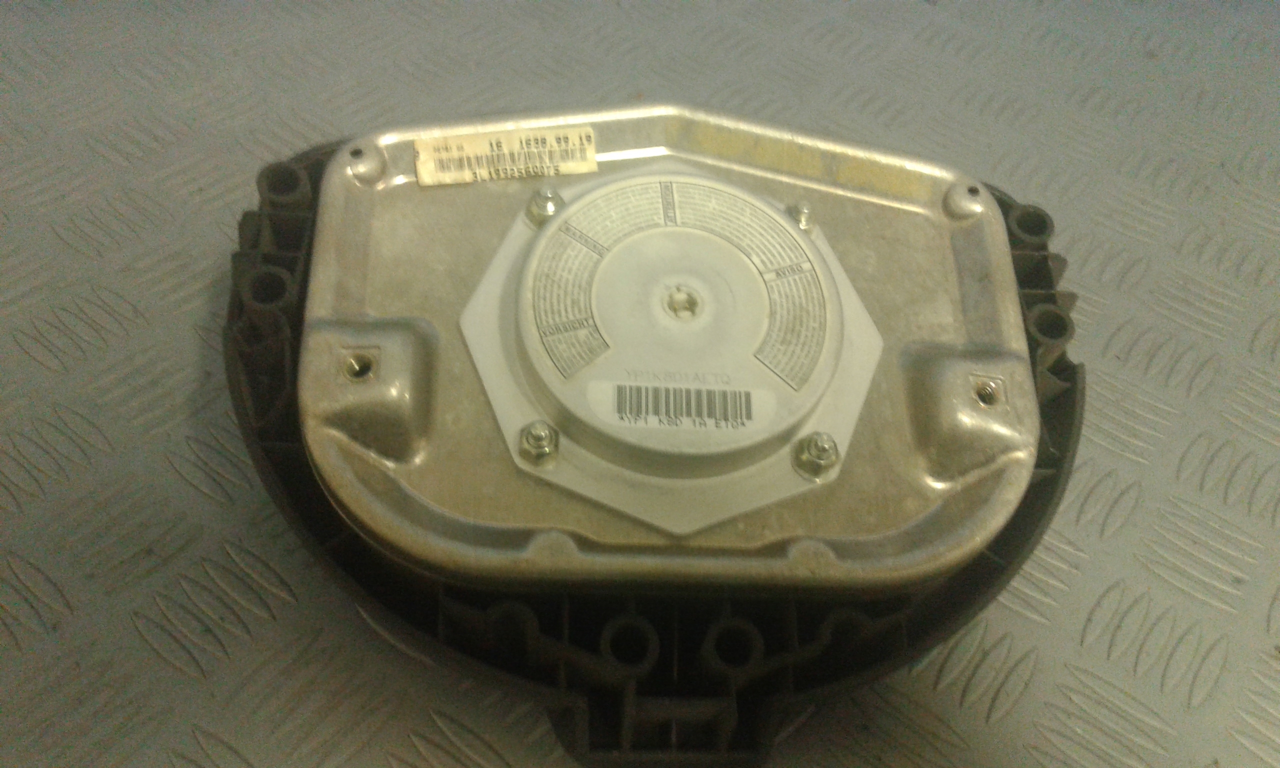 Dispositivo Airbag Lato Guida A16846001987D88 Usato