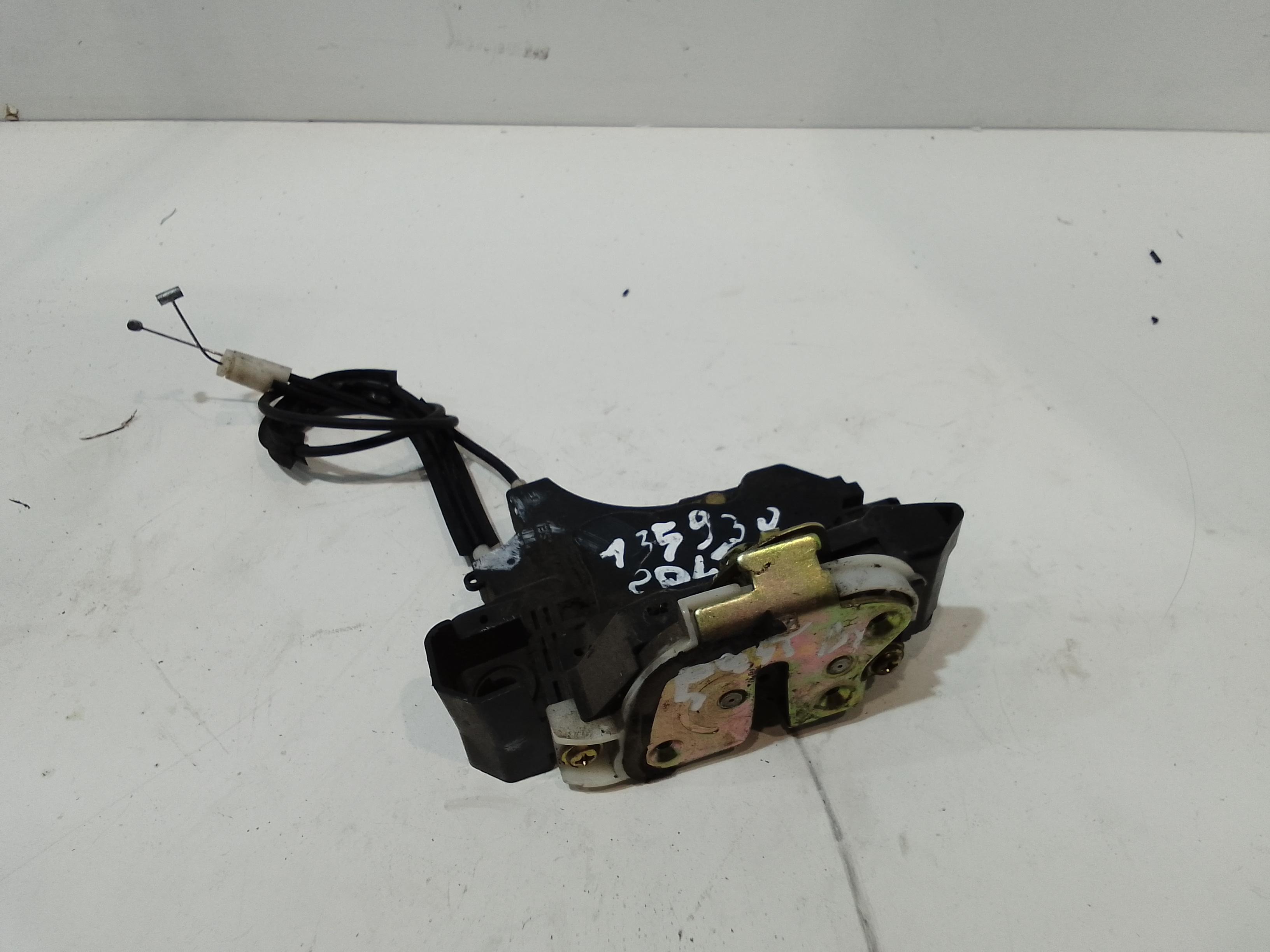 Serratura Porta Post. Destro MN145942 Usato