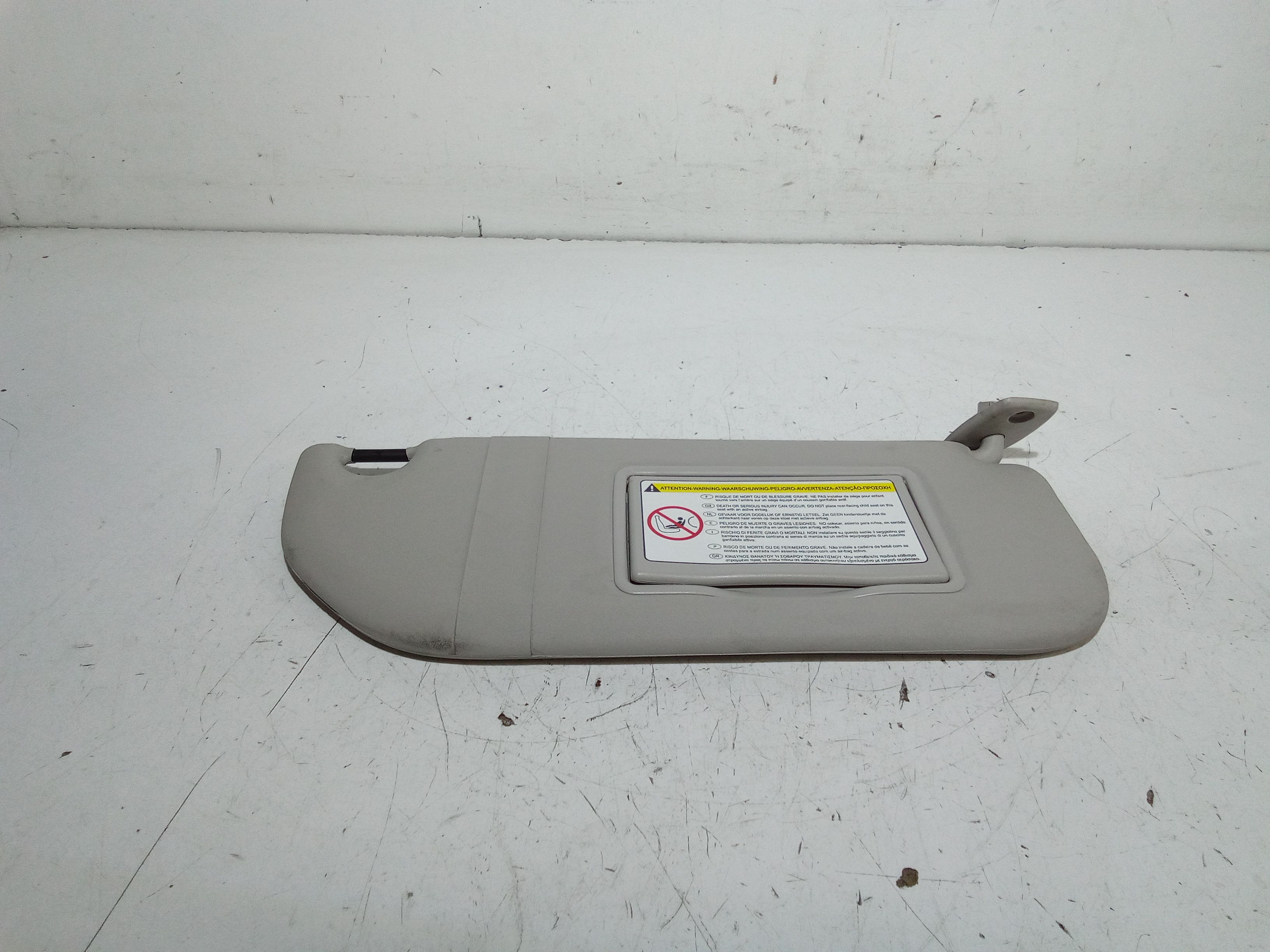 Aletta Parasole Parabrezza Destro Usato