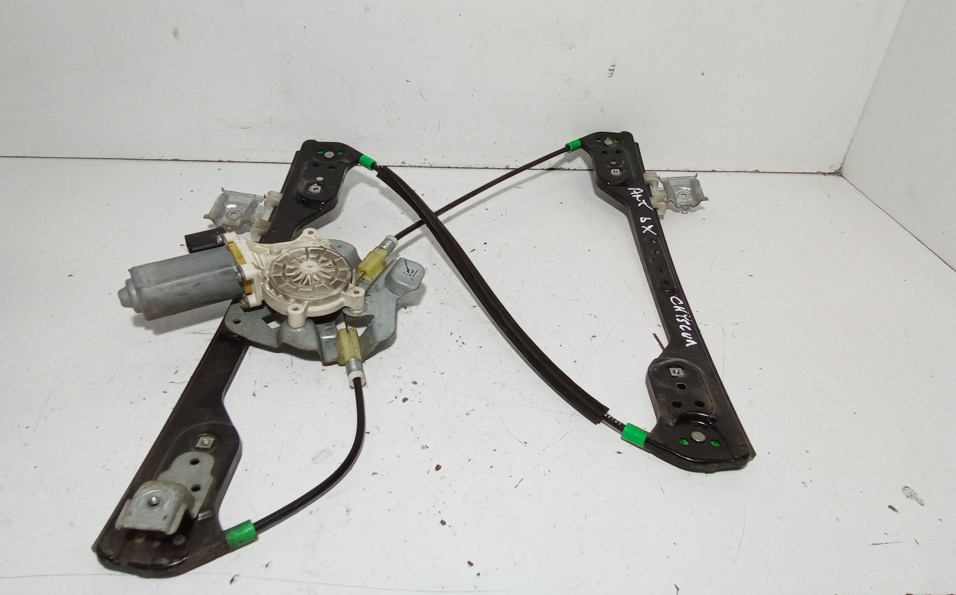 Alzacristallo Porta Ant. Destro Usato