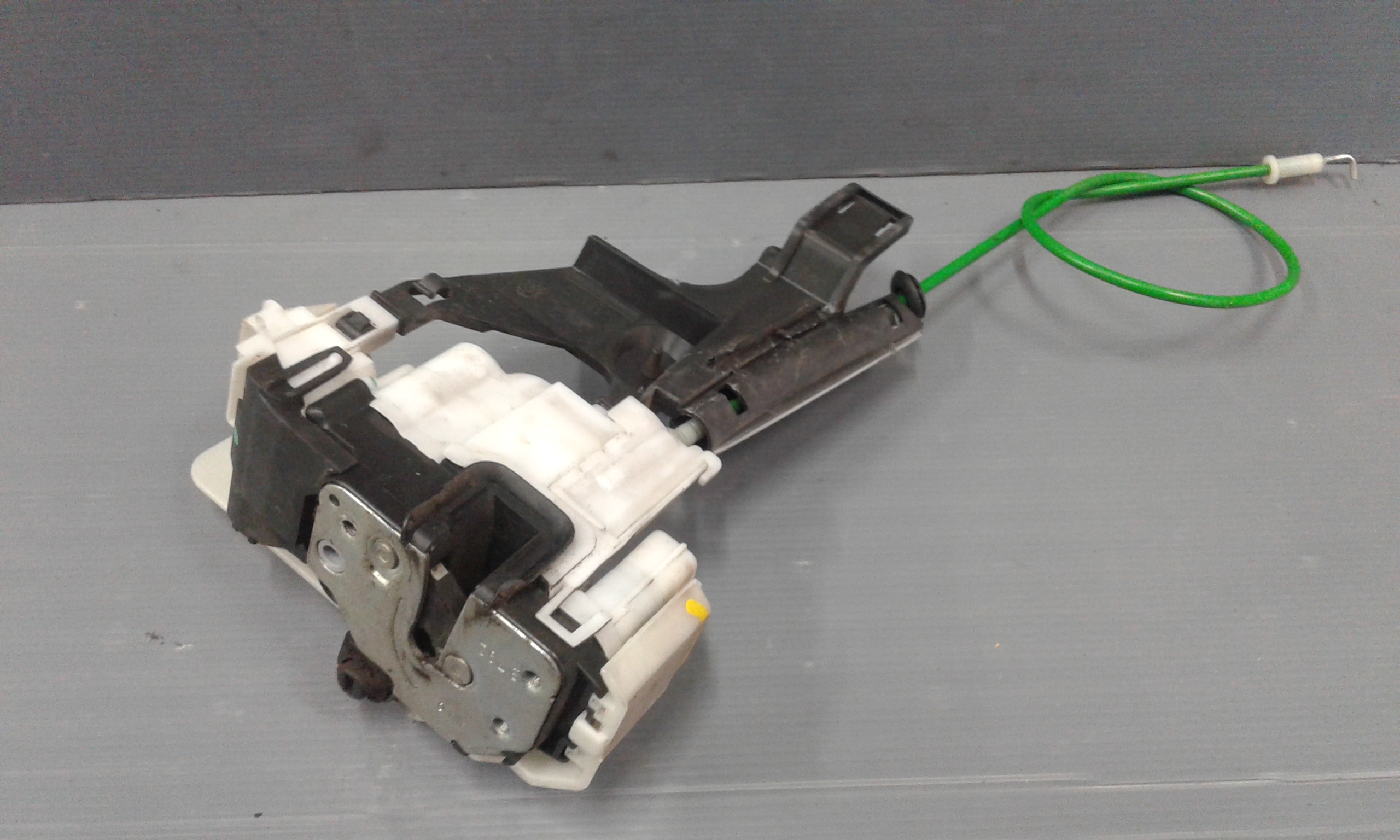 Serratura Porta Ant. Destro 51826303 Usato