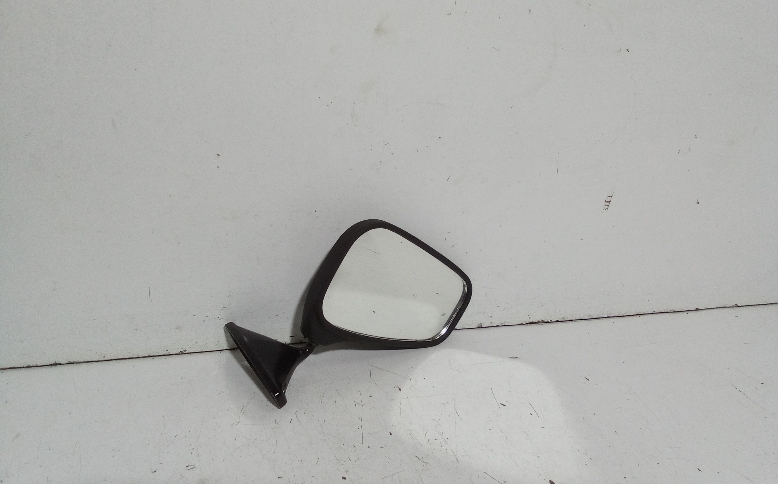 Retrovisore Est. Sinistro 5892123 Usato