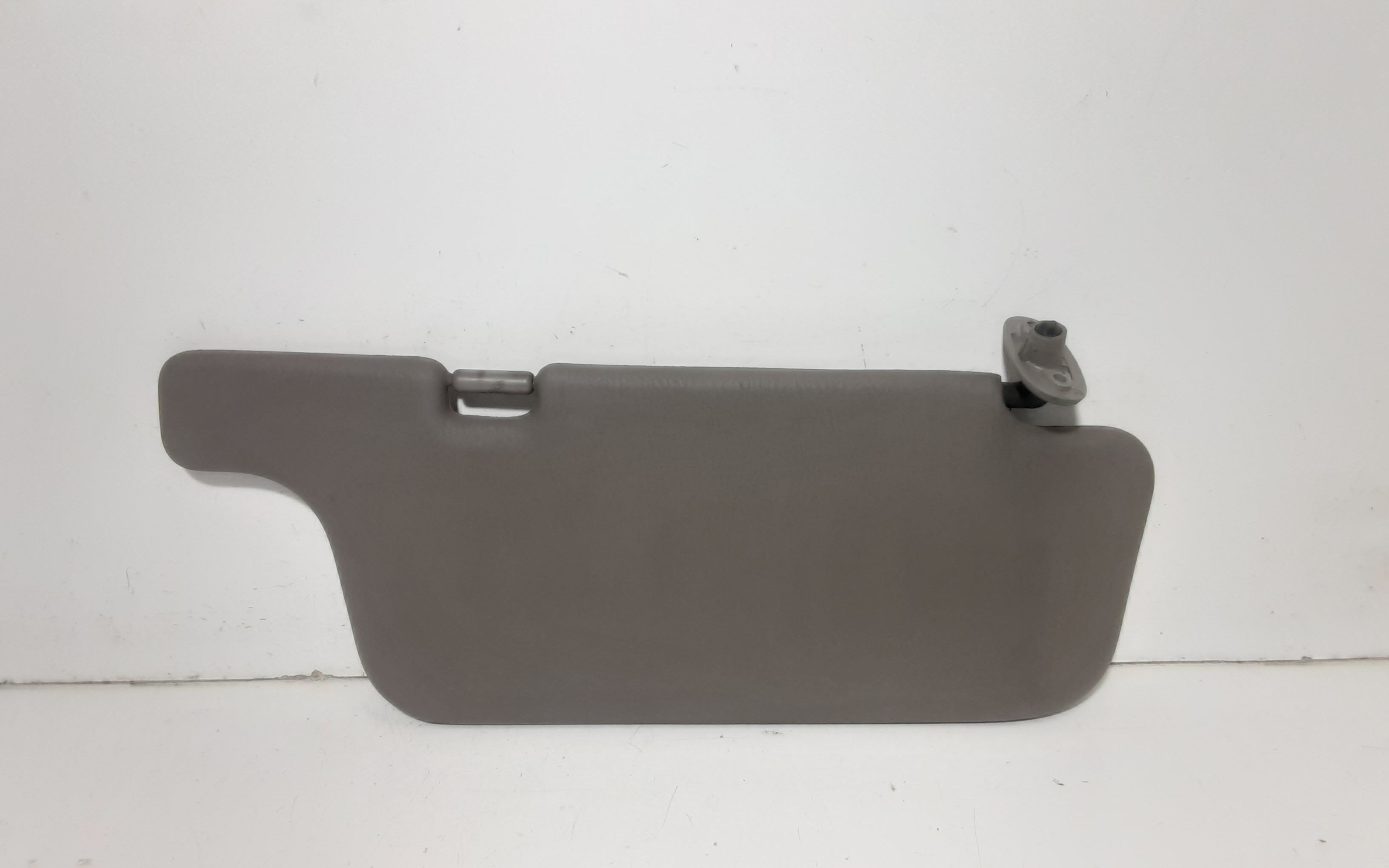 Aletta Parasole Parabrezza Destro 964001F504 Usato