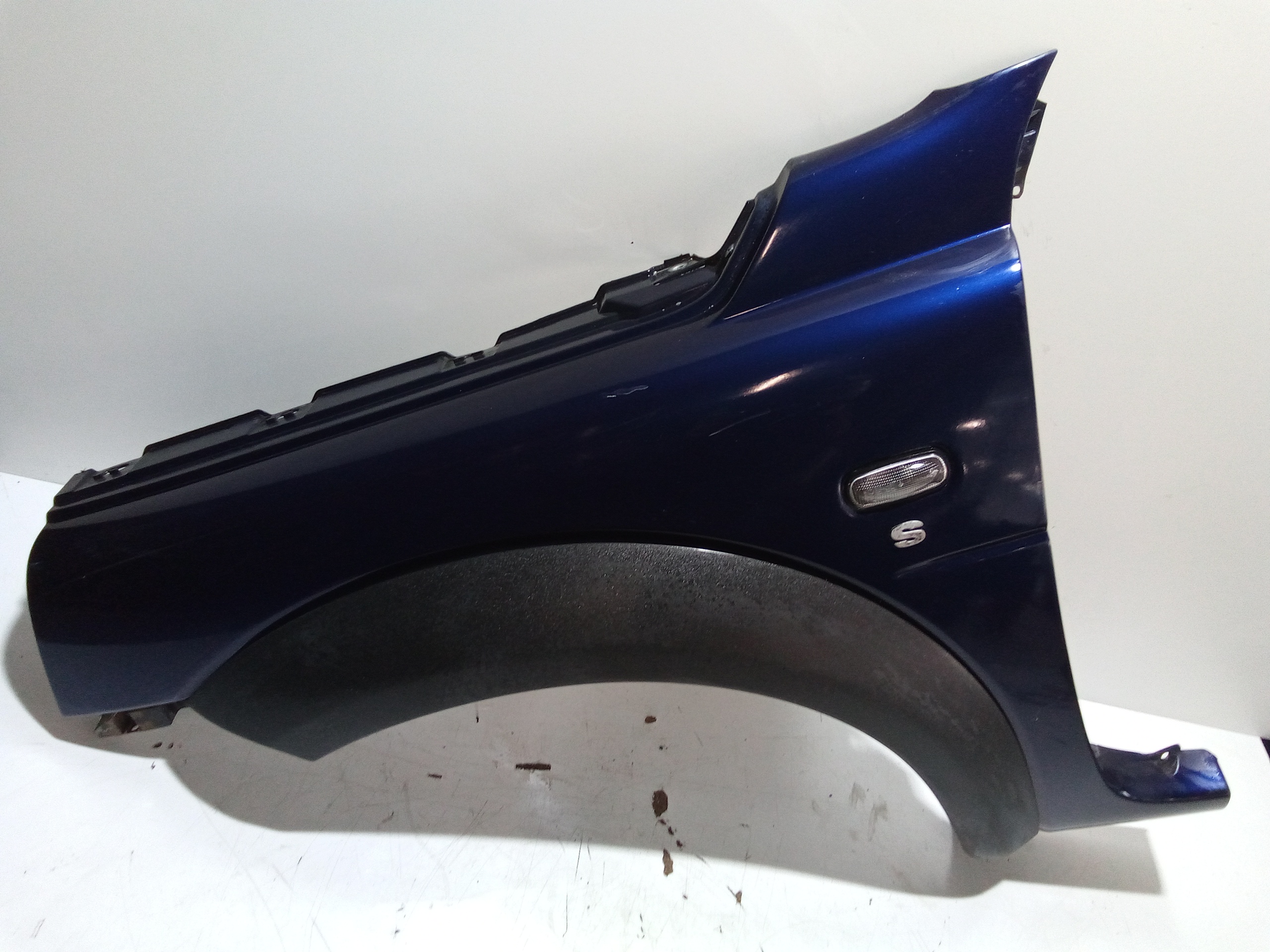 Parafango Ant. Sinistro ASB490130 Usato